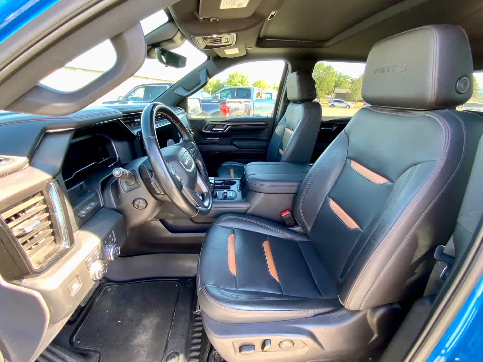 Thumbnail: 2023 GMC Sierra 1500 - 23