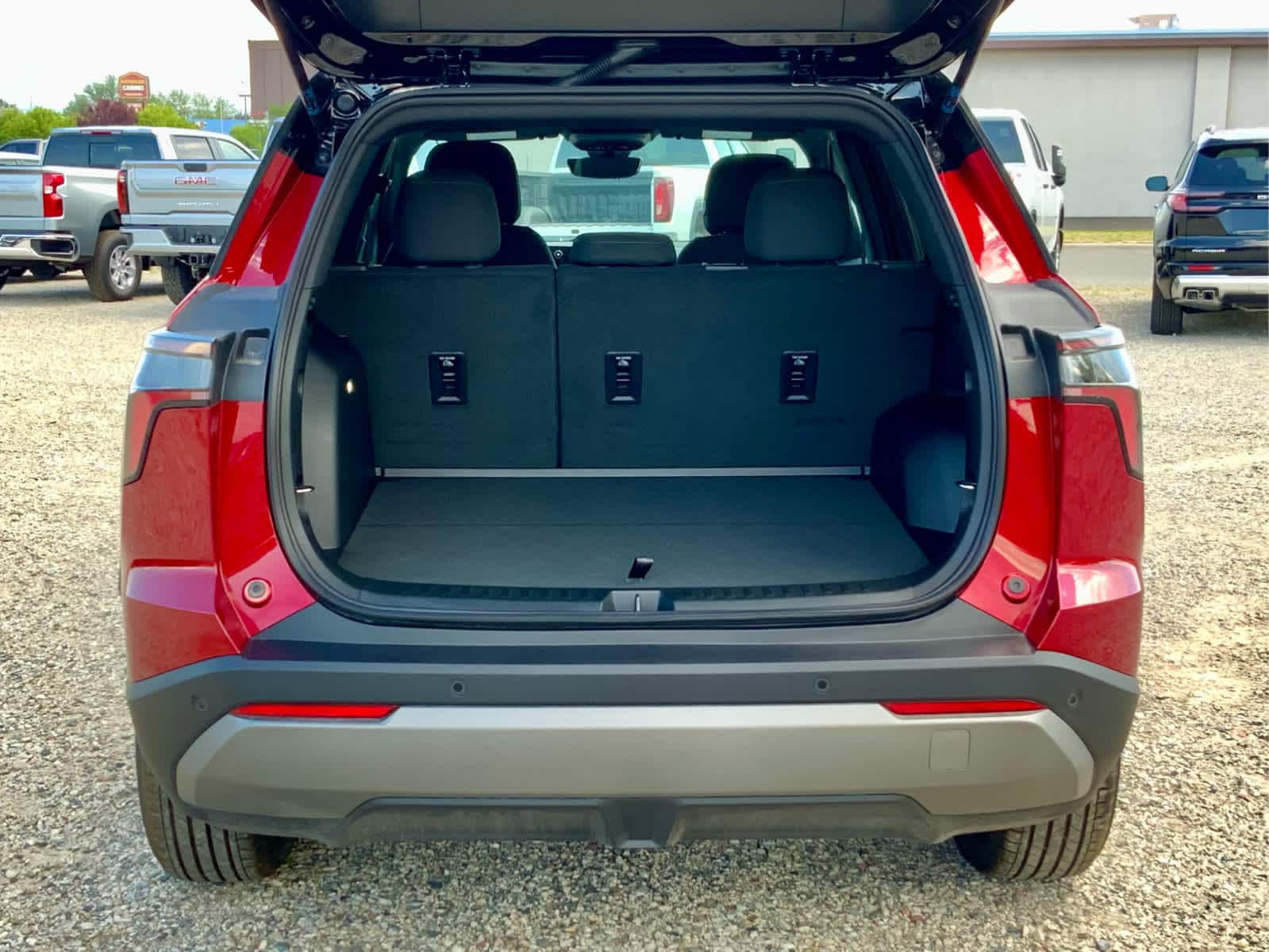 Thumbnail: 2026 Chevrolet Equinox - 17