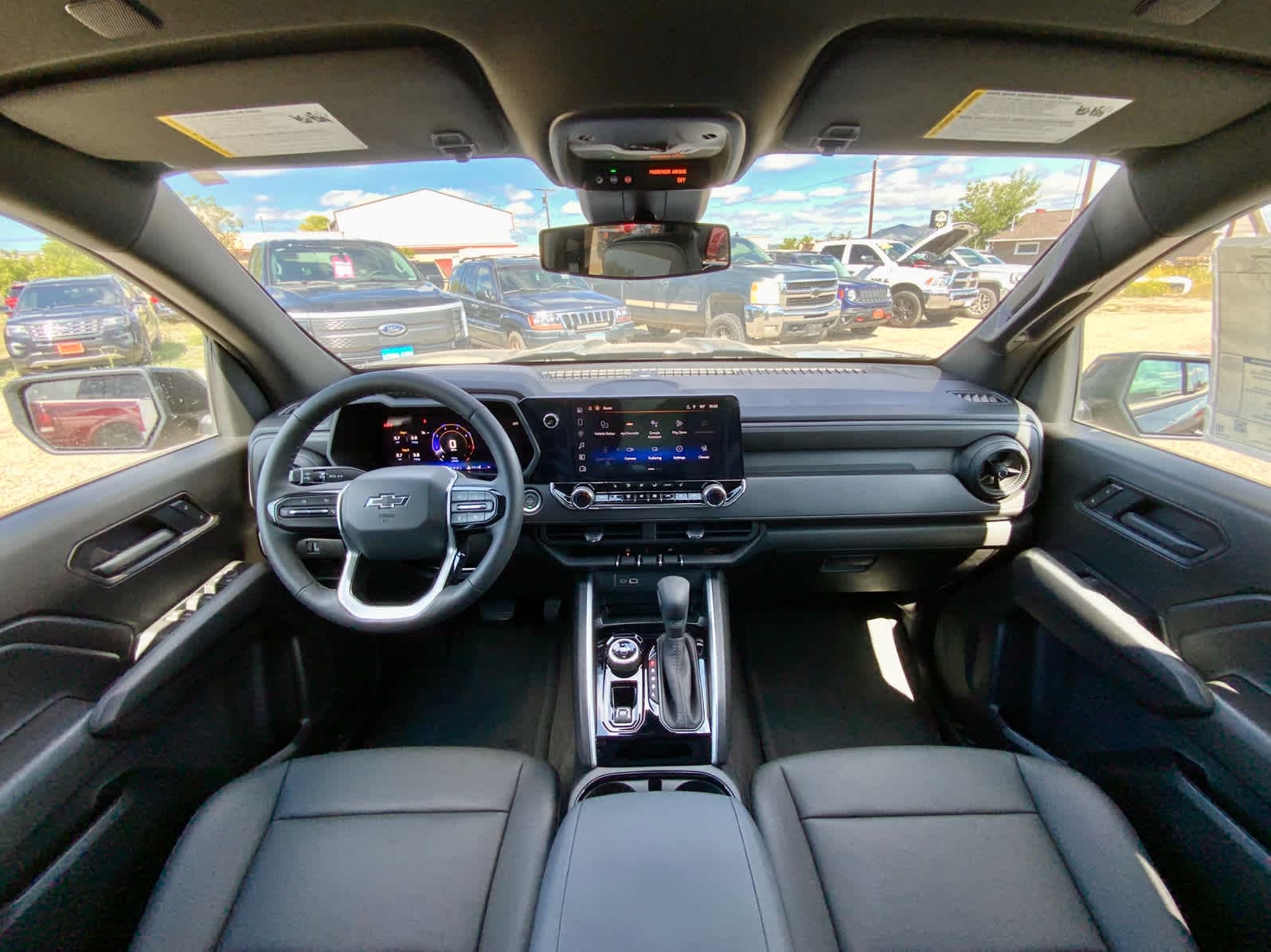 Thumbnail: 2026 Chevrolet Colorado - 29