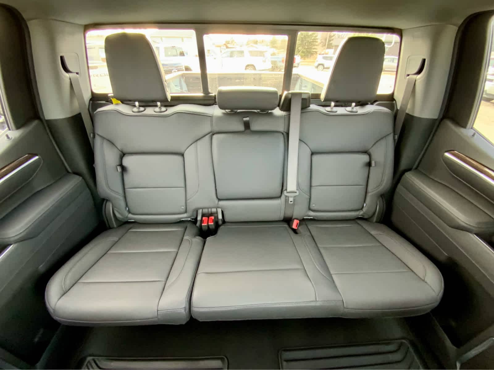 Thumbnail: 2026 Chevrolet Silverado 1500 - 34