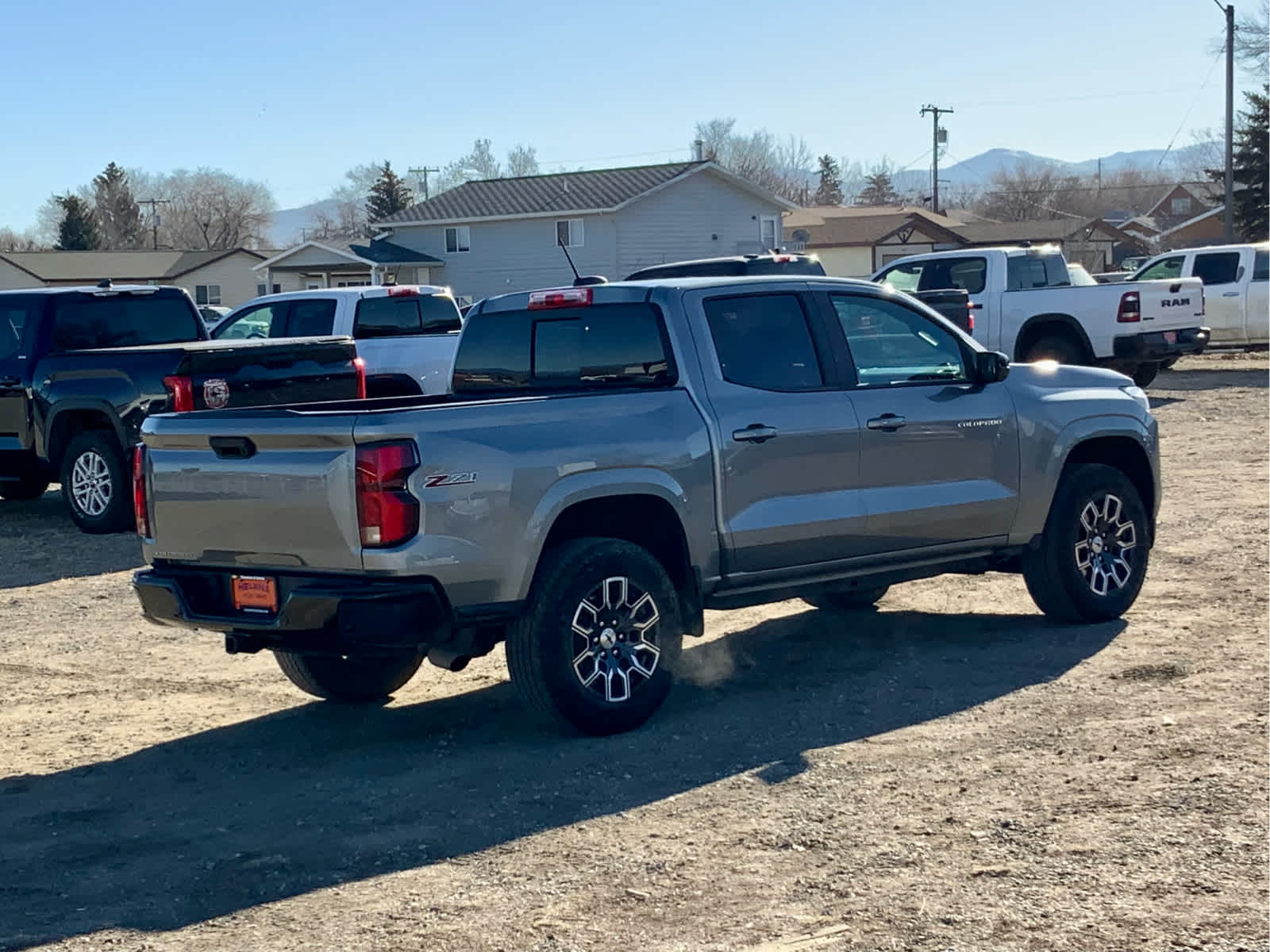 Thumbnail: 2024 Chevrolet Colorado - 5