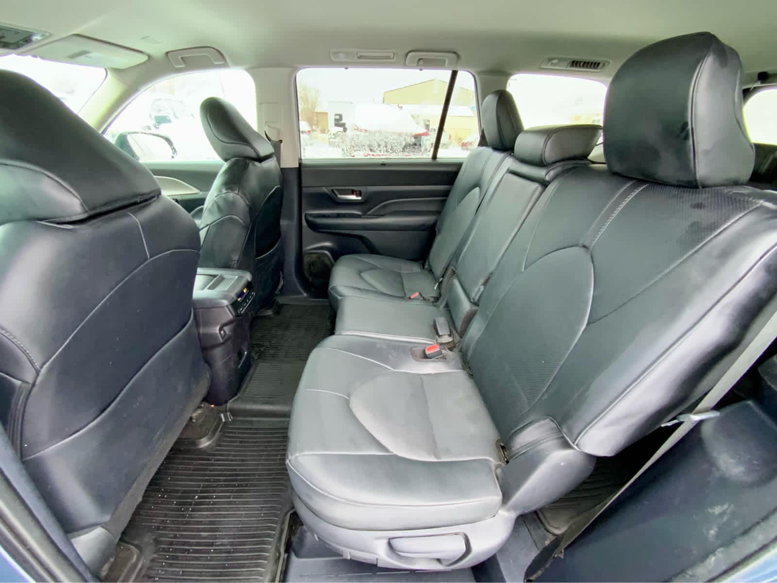 Thumbnail: 2024 Toyota Grand Highlander - 23