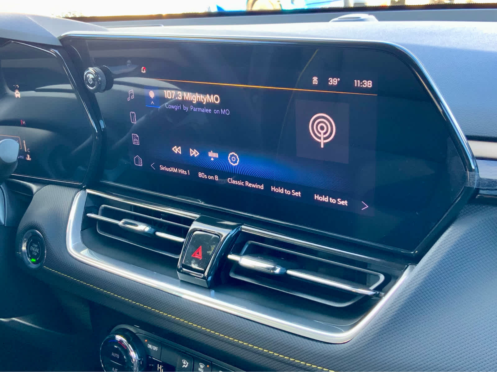 Thumbnail: 2026 Chevrolet TrailBlazer - 38