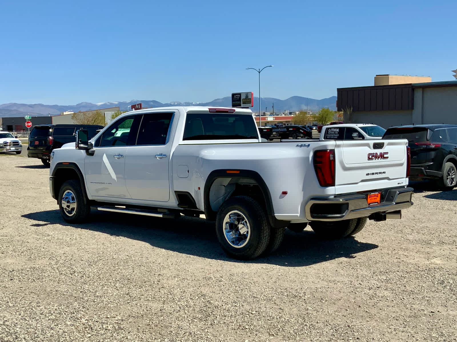 Thumbnail: 2026 GMC Sierra 3500 - 3