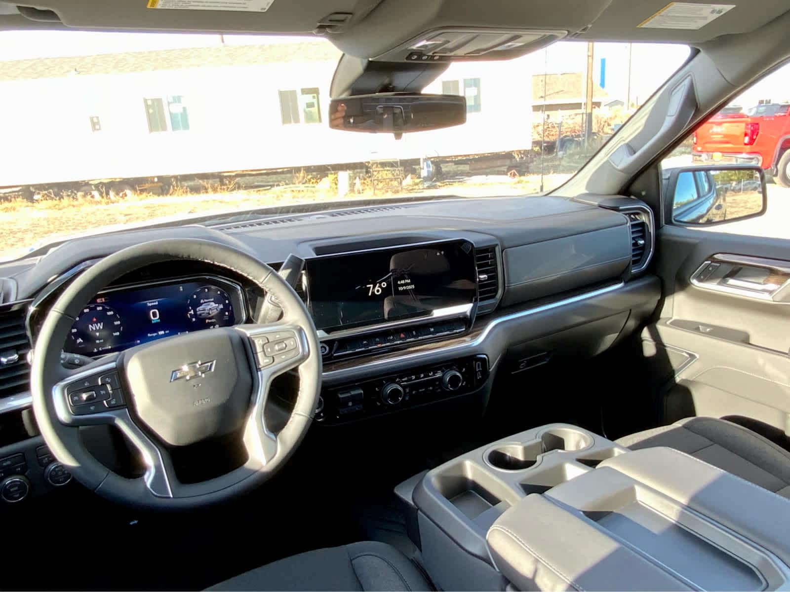 Thumbnail: 2026 Chevrolet Silverado 1500 - 39