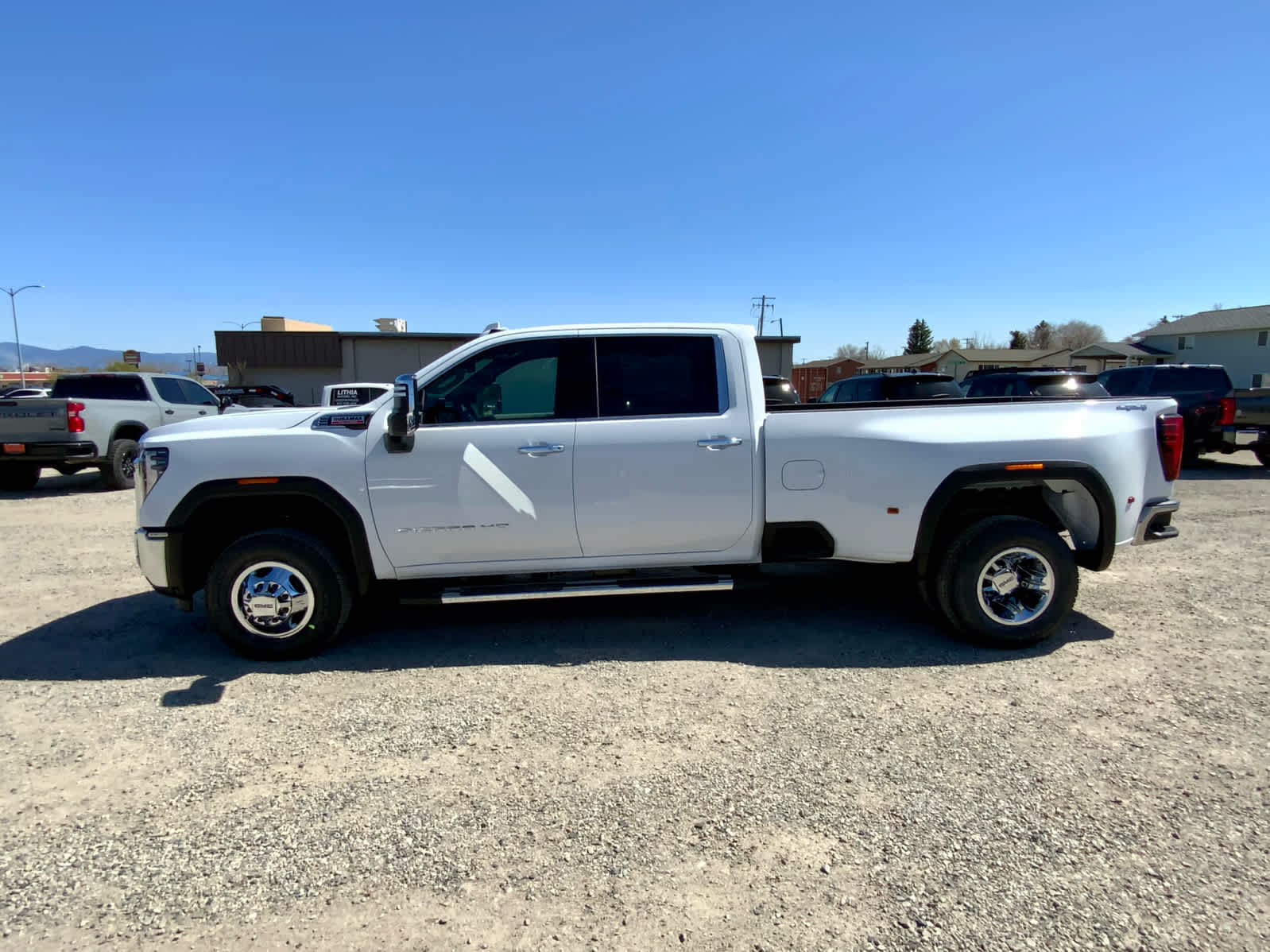 Thumbnail: 2026 GMC Sierra 3500 - 2