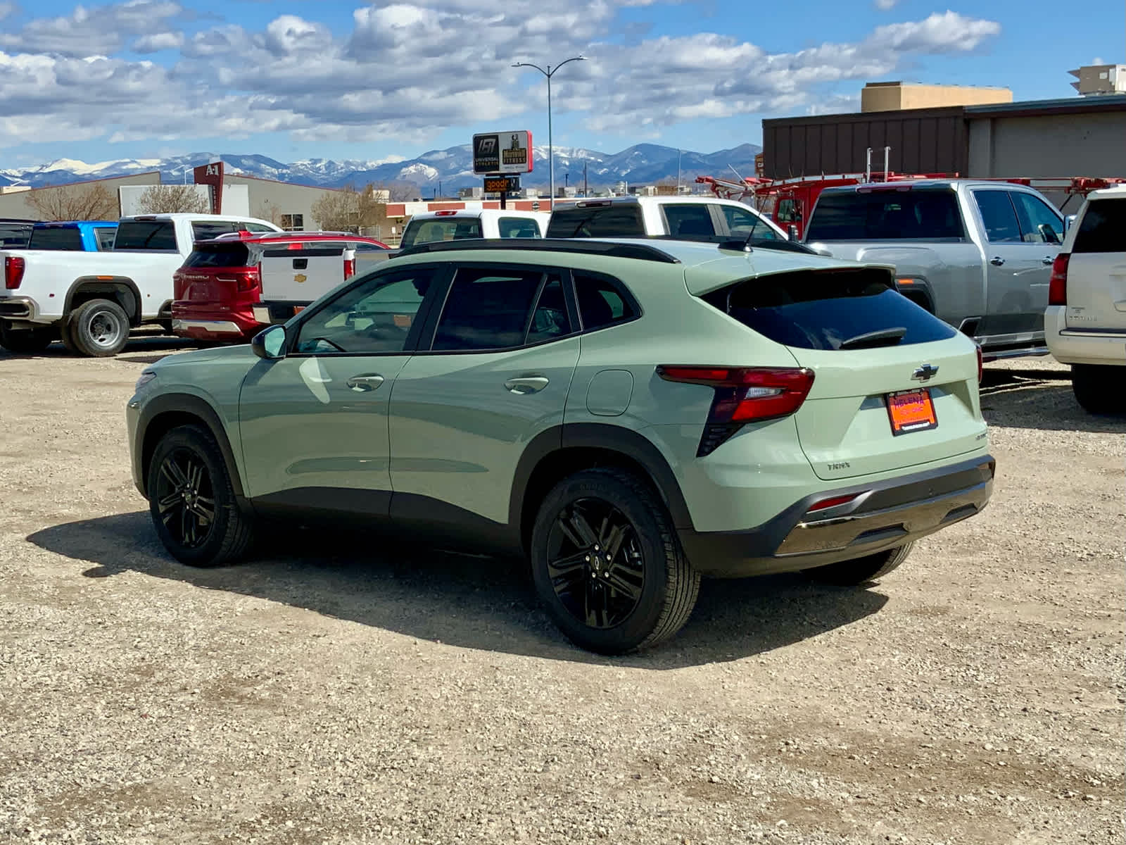 Thumbnail: 2026 Chevrolet Trax - 3