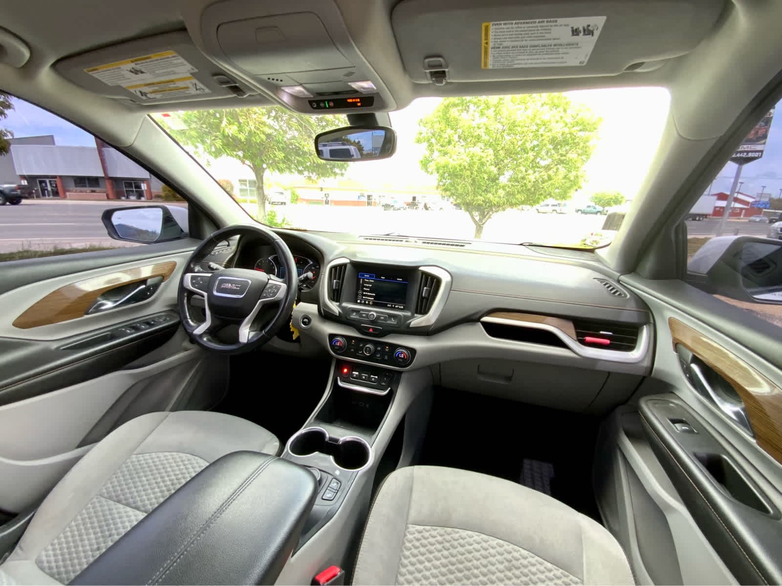 Thumbnail: 2019 GMC Terrain - 34