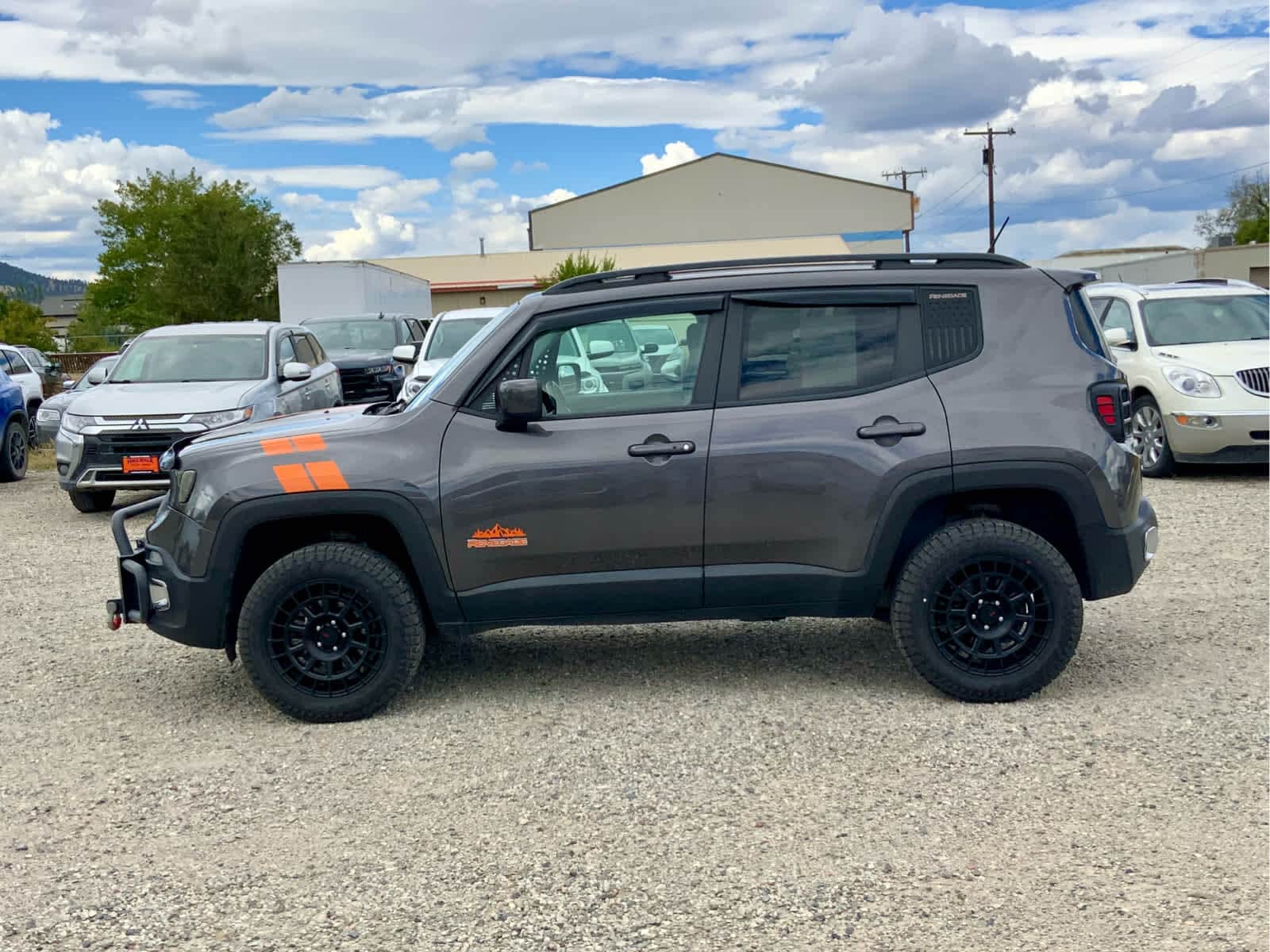 Used 2017 Jeep Renegade Latitude with VIN ZACCJBBB7HPF75917 for sale in Helena, MT