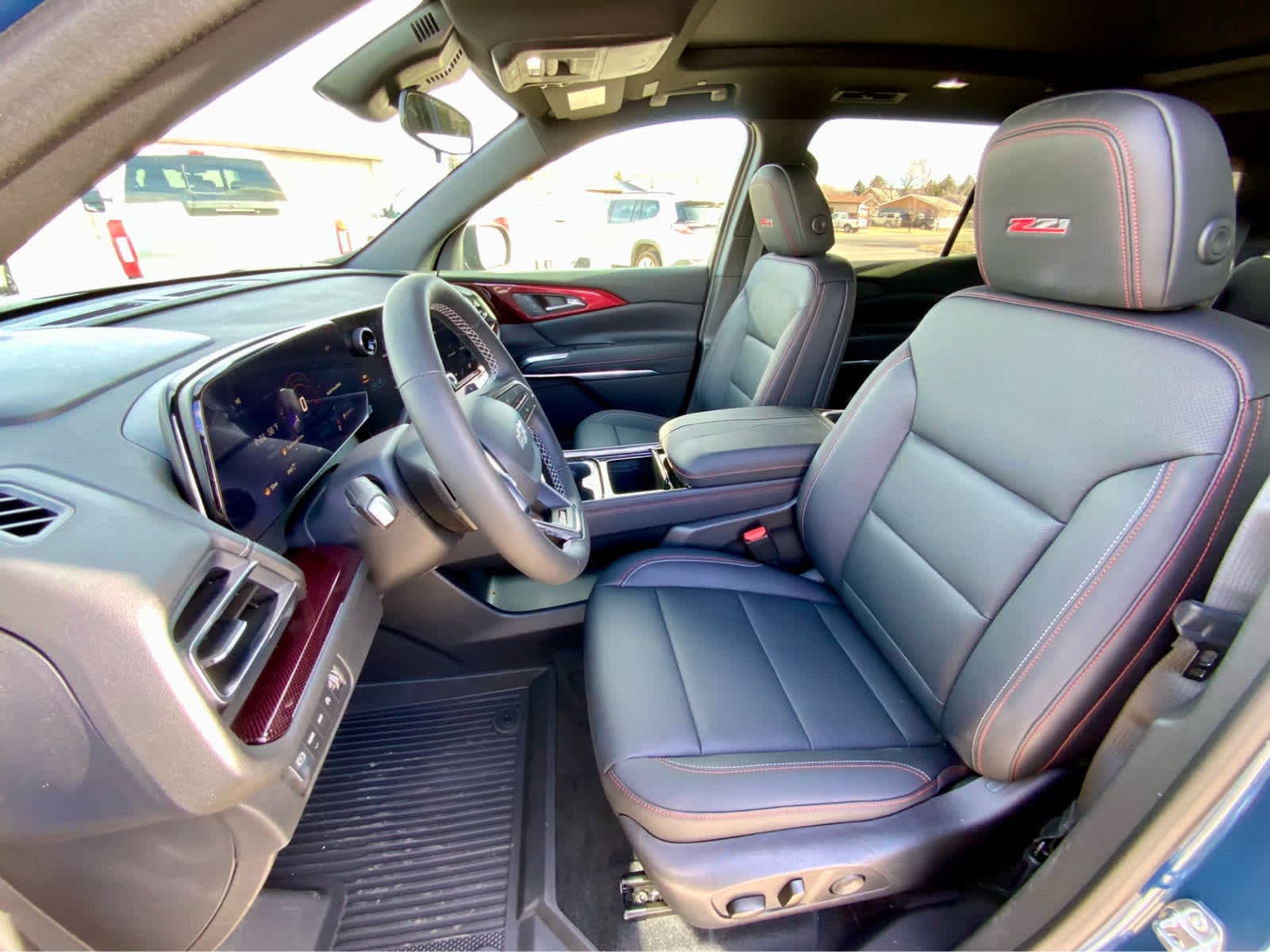 Thumbnail: 2026 Chevrolet Traverse - 24