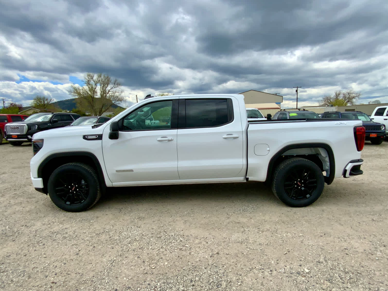 Thumbnail: 2026 GMC Sierra 1500 - 2