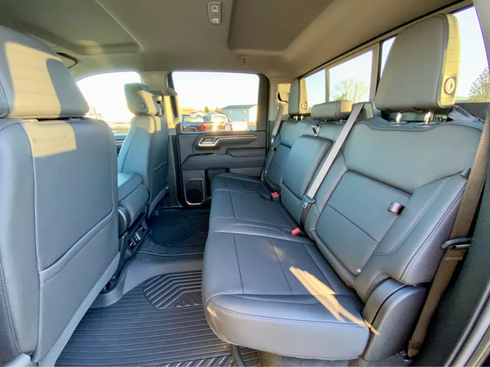 Thumbnail: 2026 Chevrolet Silverado 2500 - 27