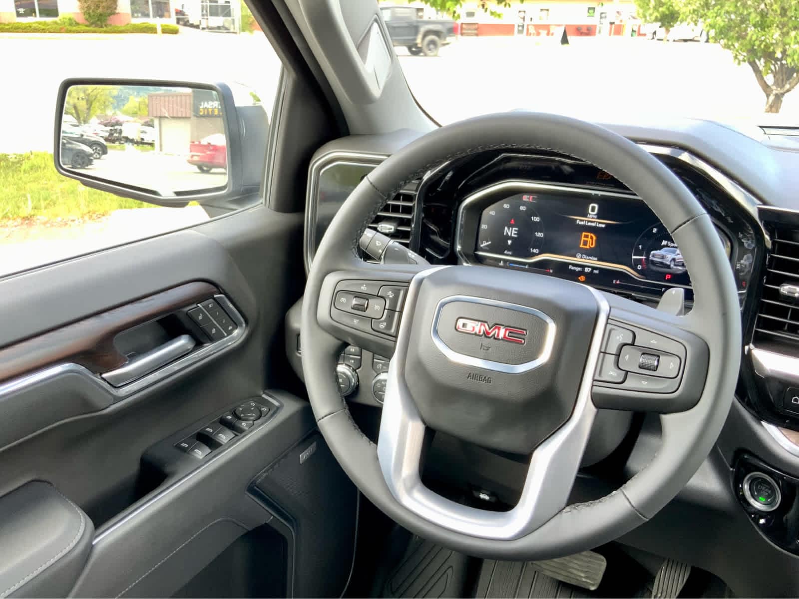 Thumbnail: 2025 GMC Sierra 1500 - 43