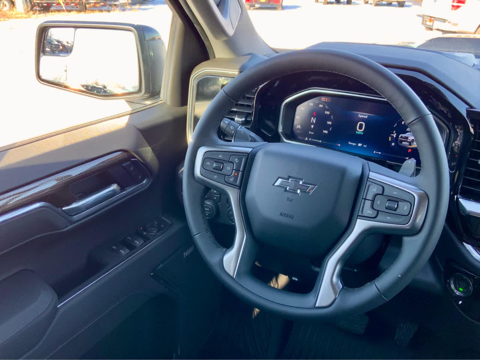 Thumbnail: 2026 Chevrolet Silverado 1500 - 38