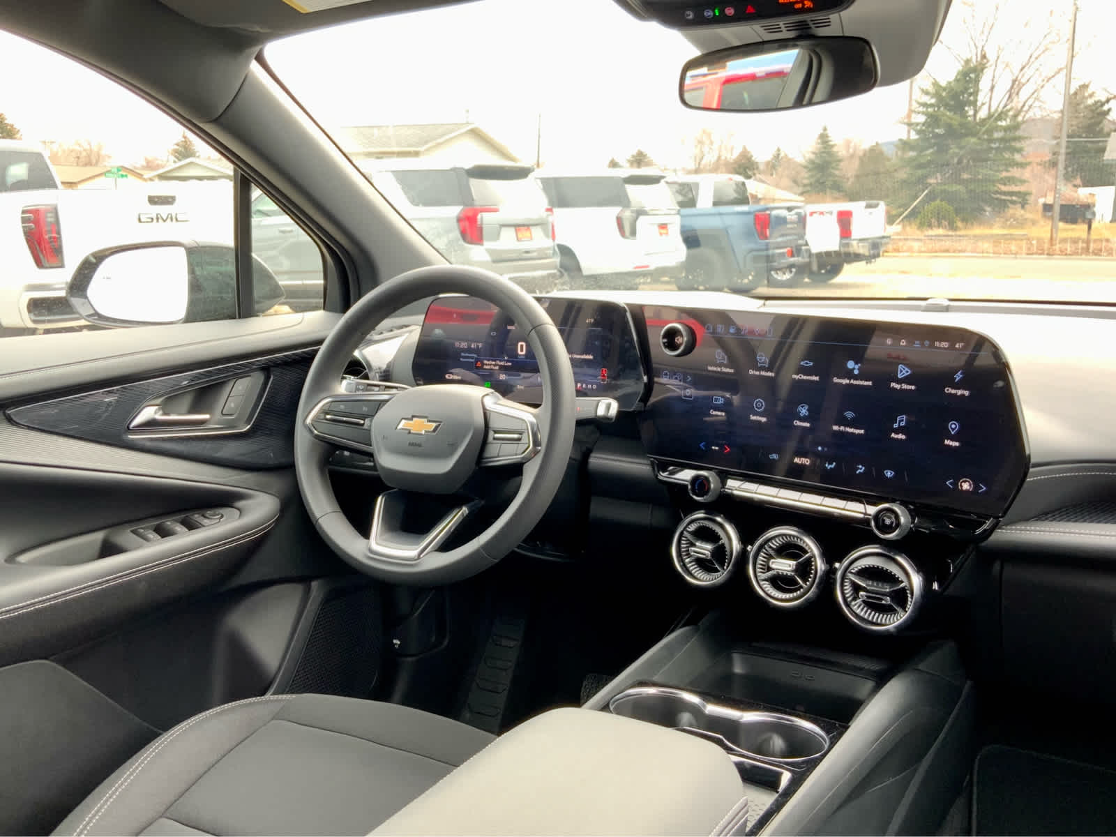 Thumbnail: 2026 Chevrolet Blazer EV - 32