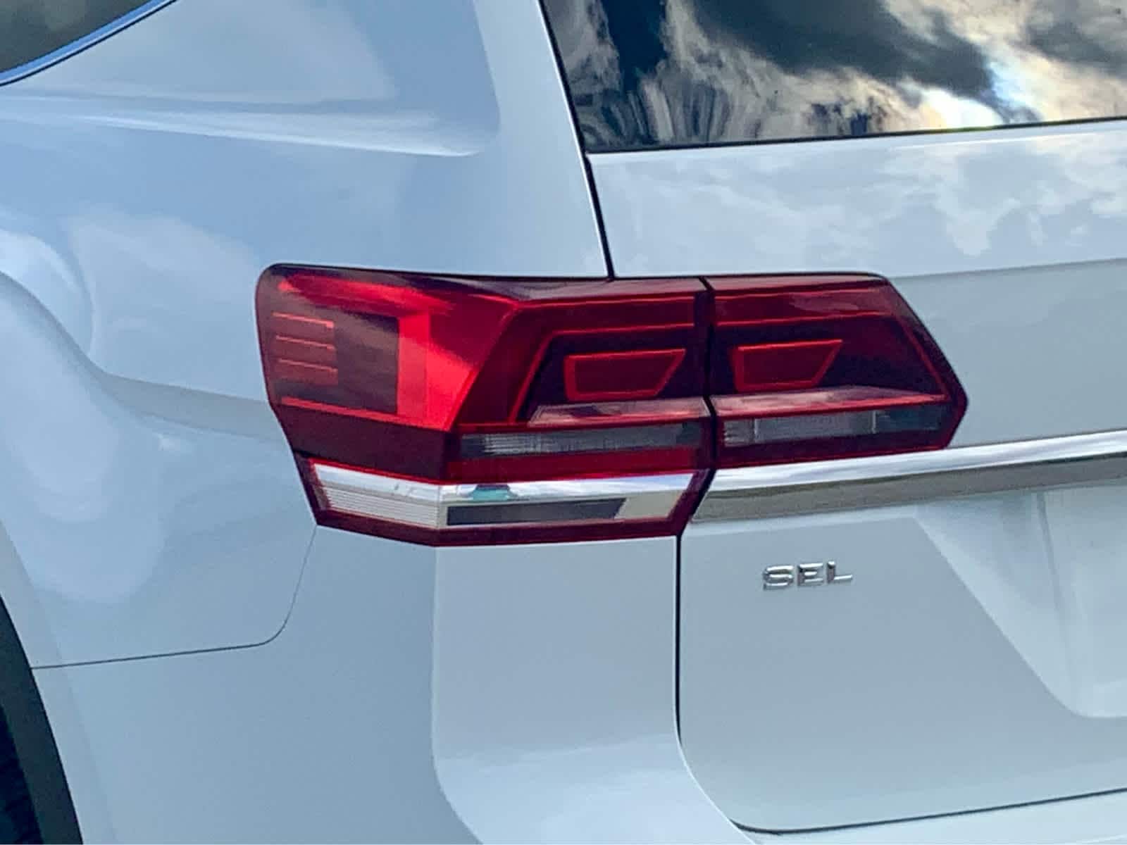 Thumbnail: 2018 Volkswagen Atlas - 16