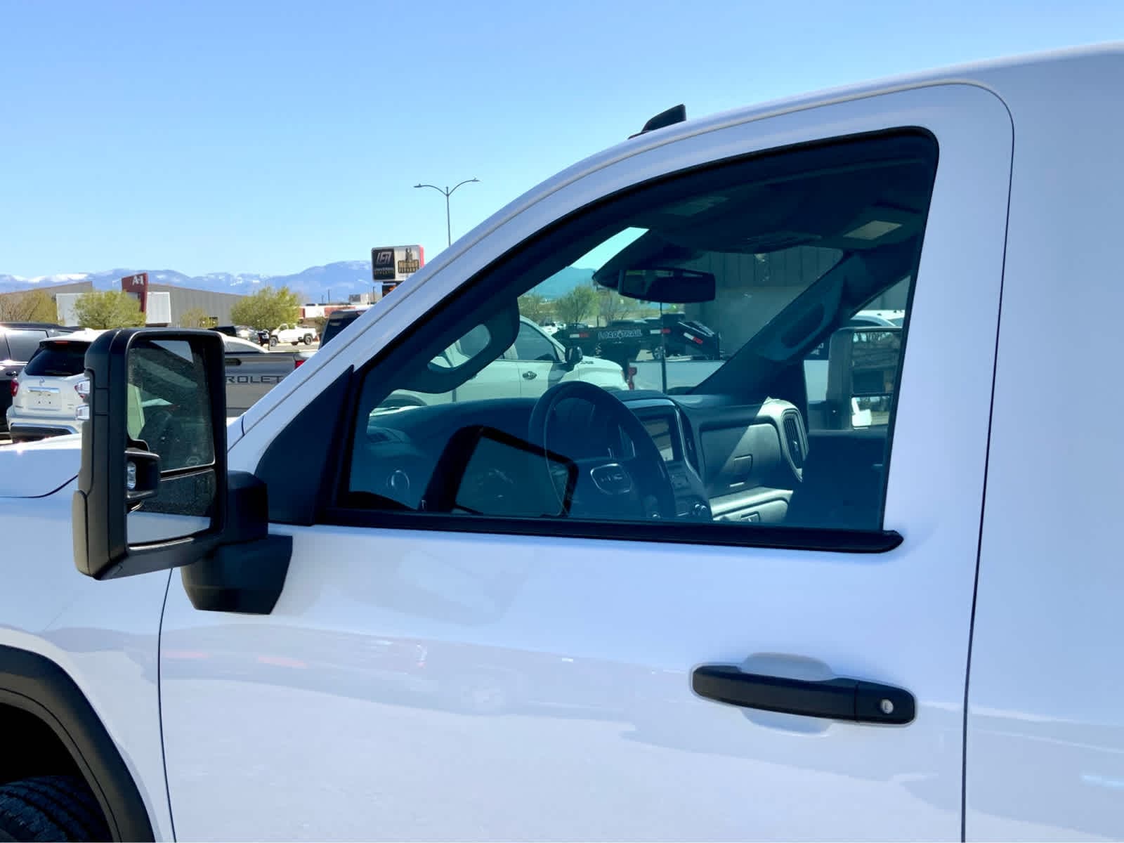 Thumbnail: 2026 GMC Sierra 2500 - 13