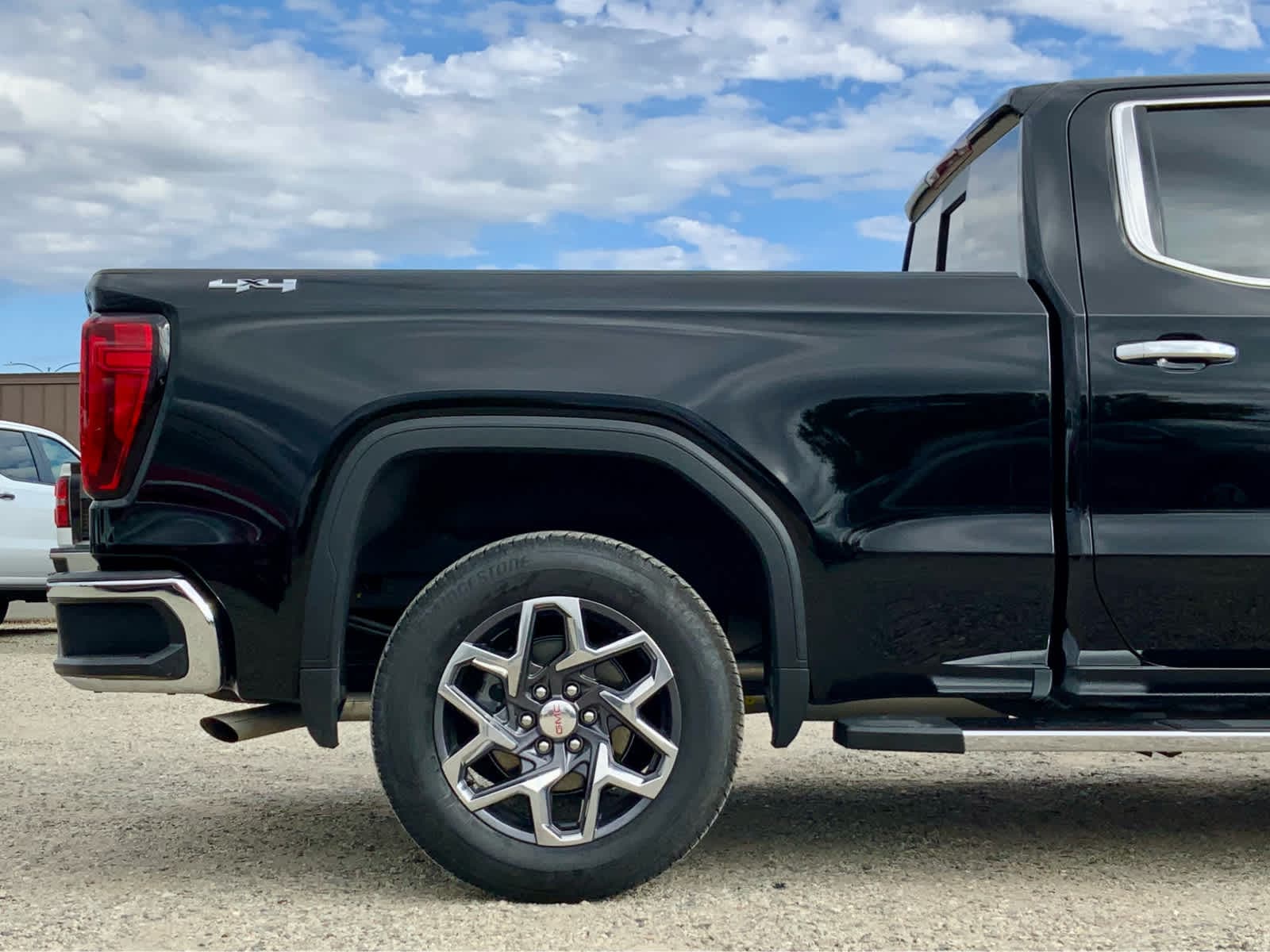 Thumbnail: 2025 GMC Sierra 1500 - 15