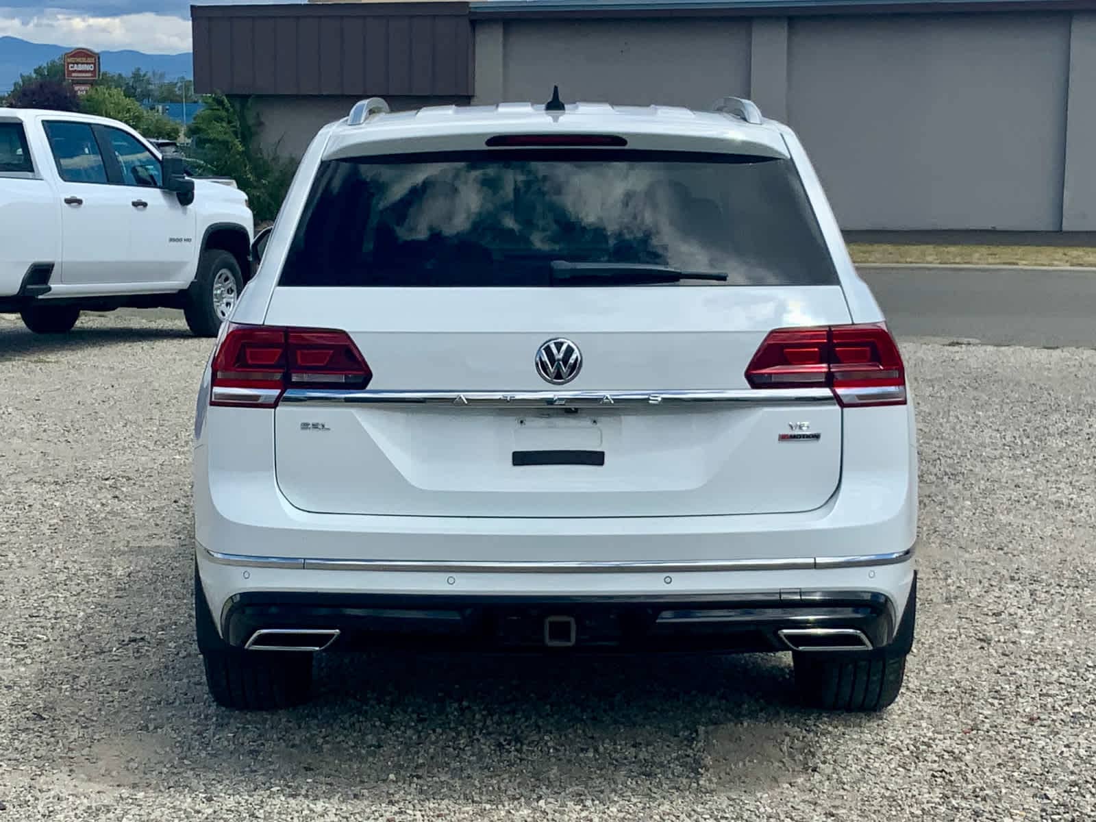 Thumbnail: 2018 Volkswagen Atlas - 4