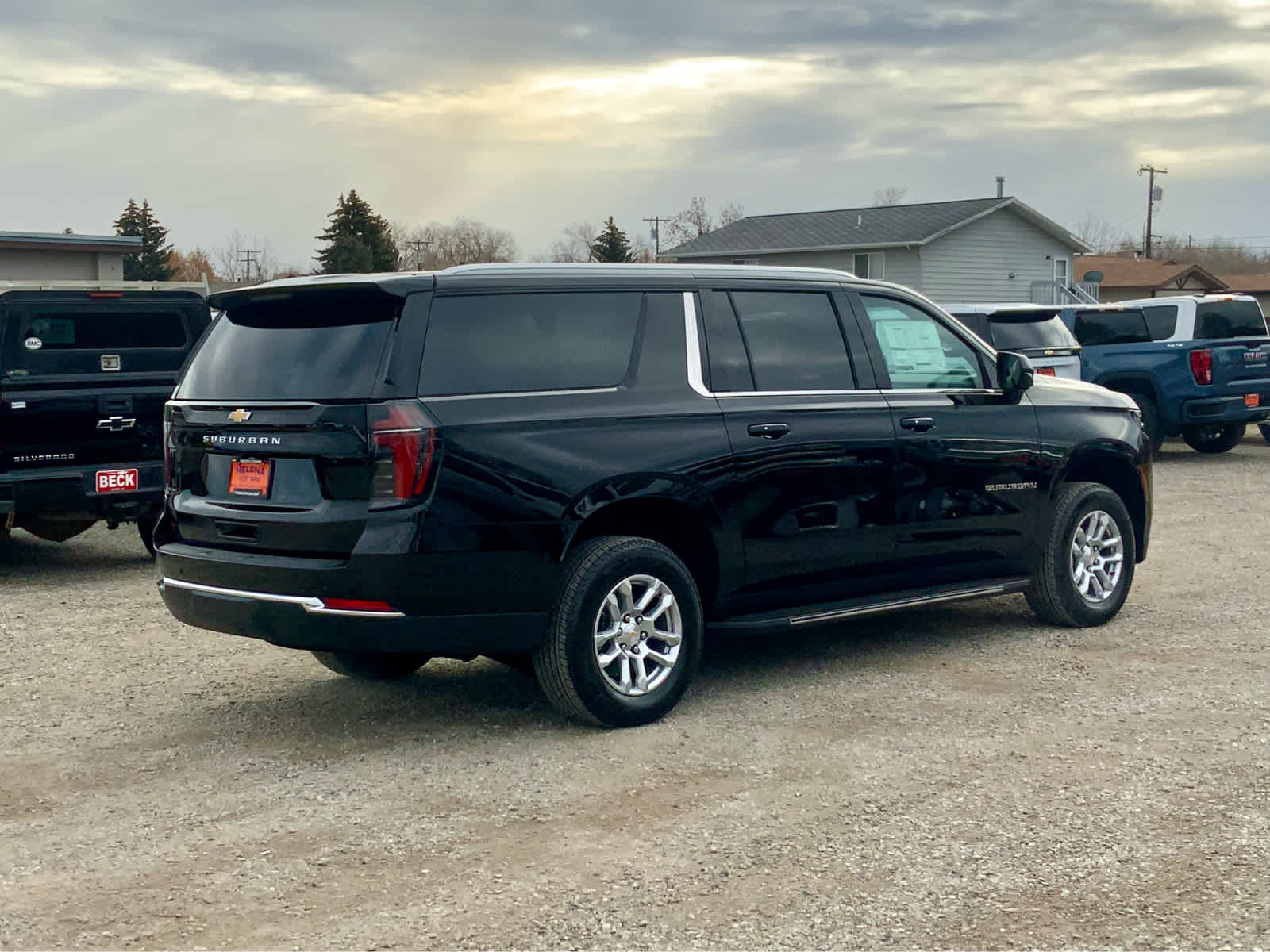 Thumbnail: 2026 Chevrolet Suburban - 5