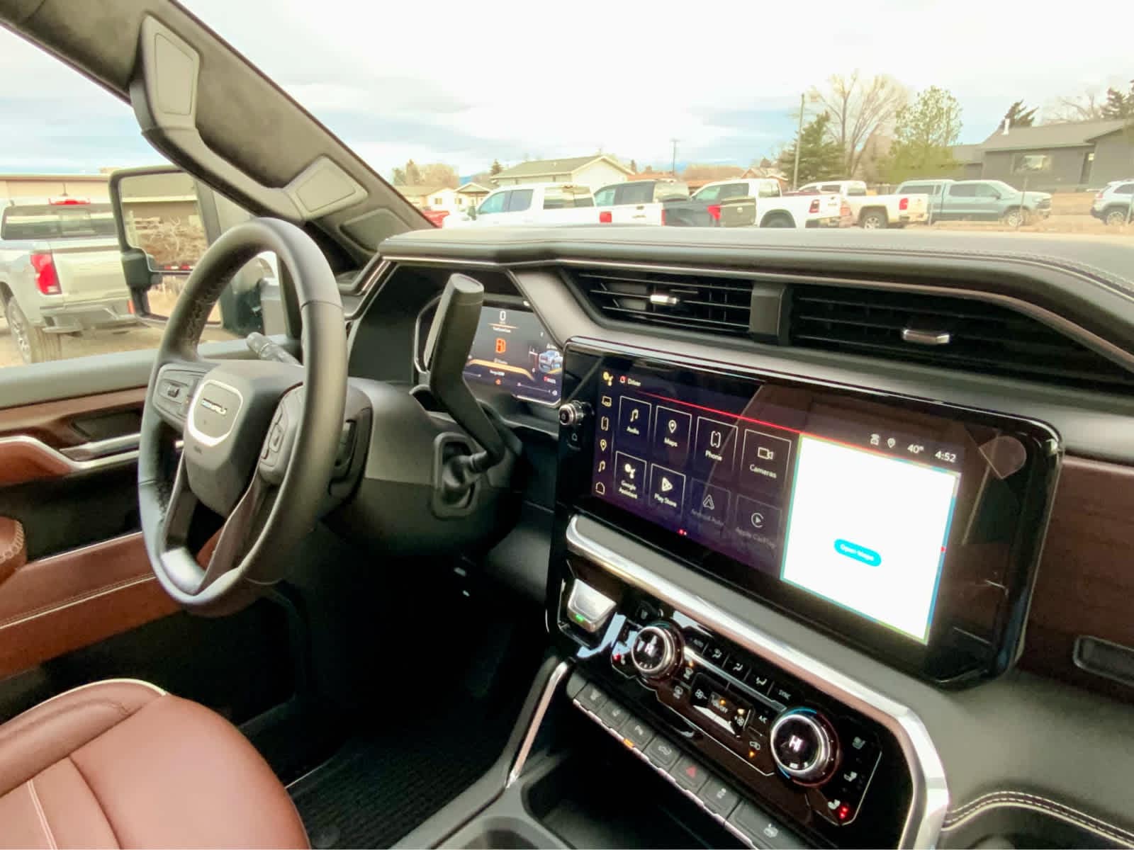 Thumbnail: 2026 GMC Sierra 3500 - 47