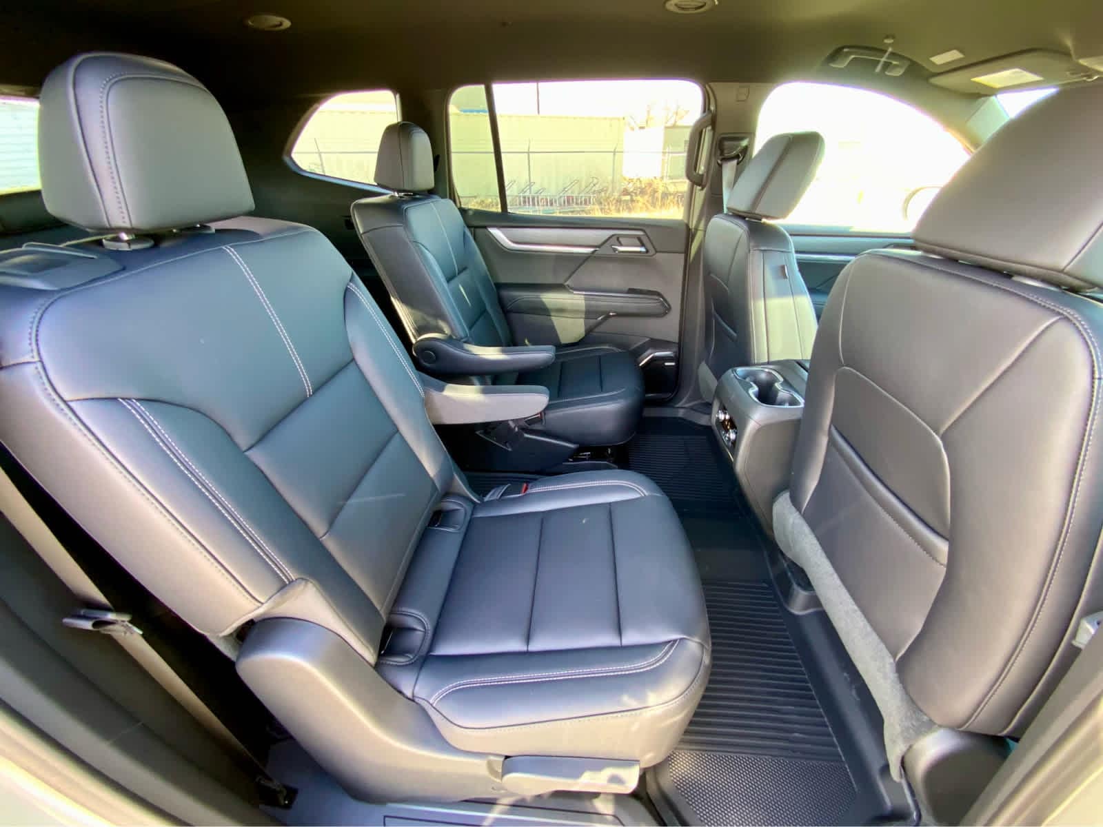 Thumbnail: 2026 GMC Acadia - 29