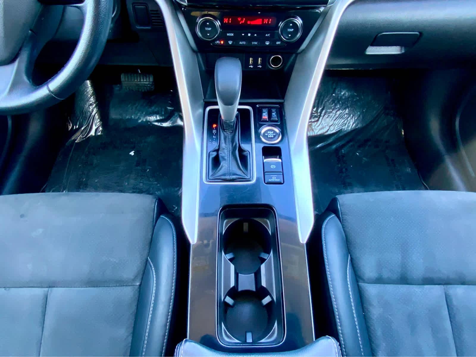 Thumbnail: 2022 Mitsubishi Eclipse Cross - 40