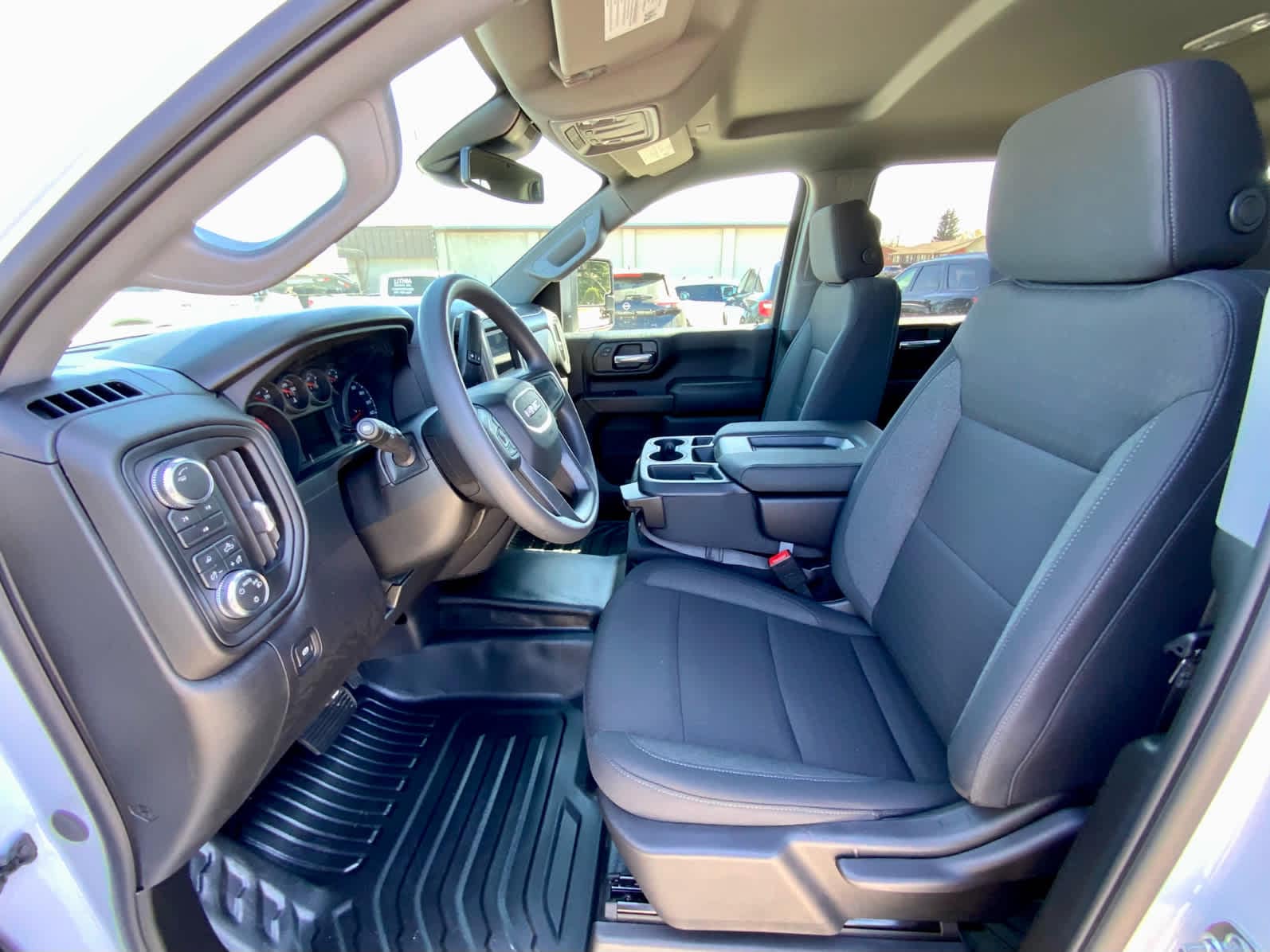 Thumbnail: 2026 GMC Sierra 2500 - 22