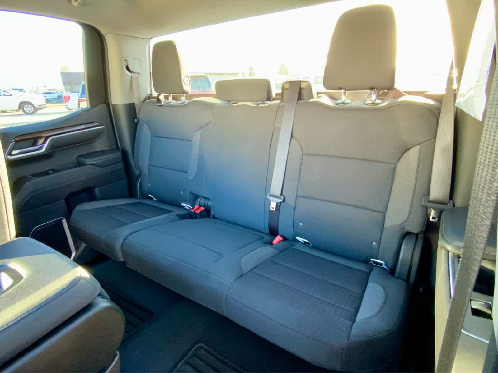 Thumbnail: 2023 GMC Sierra 1500 - 28