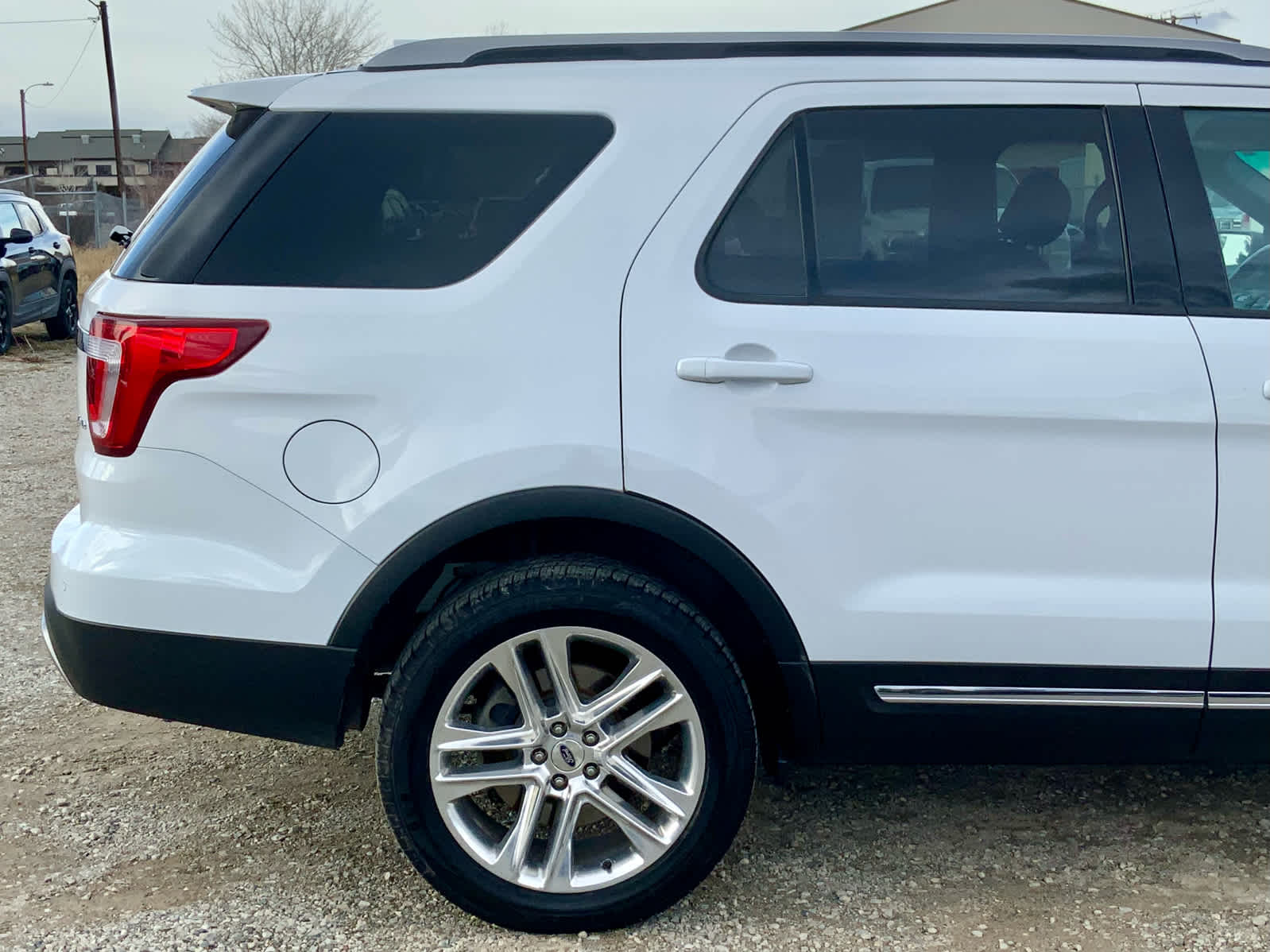 Thumbnail: 2017 Ford Explorer - 11