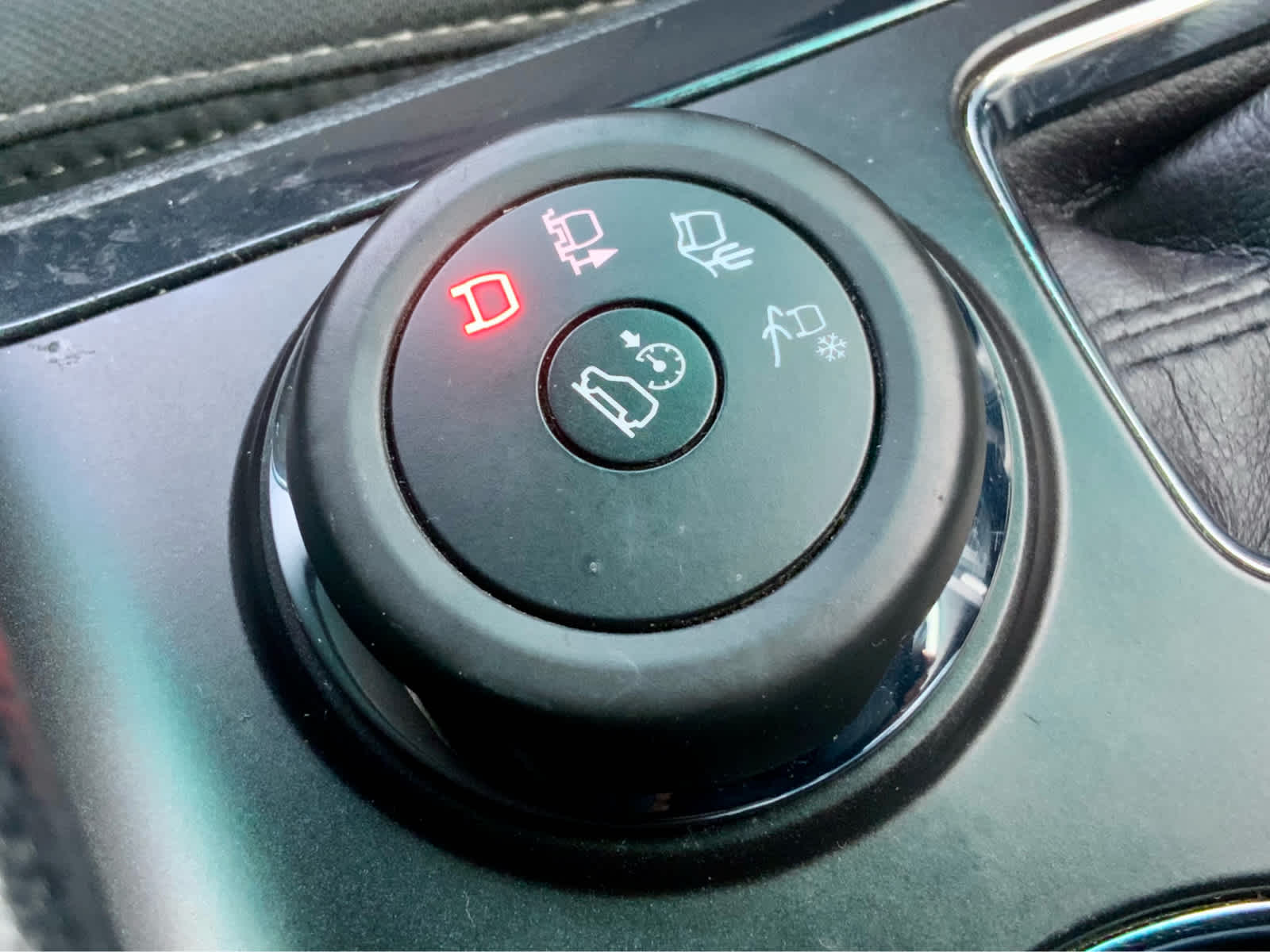 Thumbnail: 2017 Ford Explorer - 49