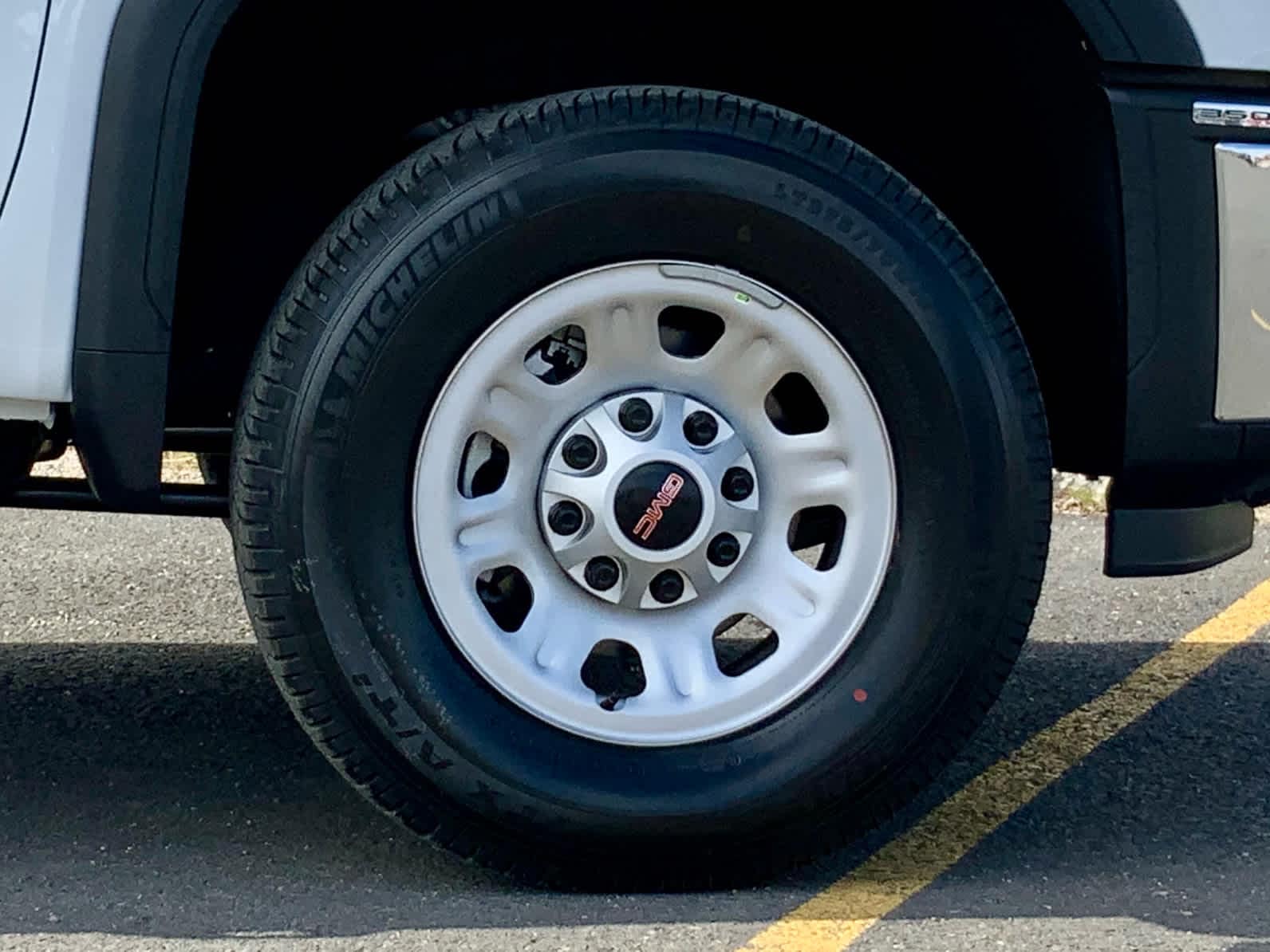 Thumbnail: 2025 GMC Sierra 3500 - 20