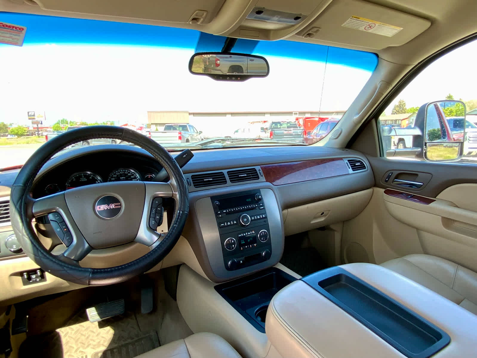 Thumbnail: 2011 GMC Sierra 2500 - 32