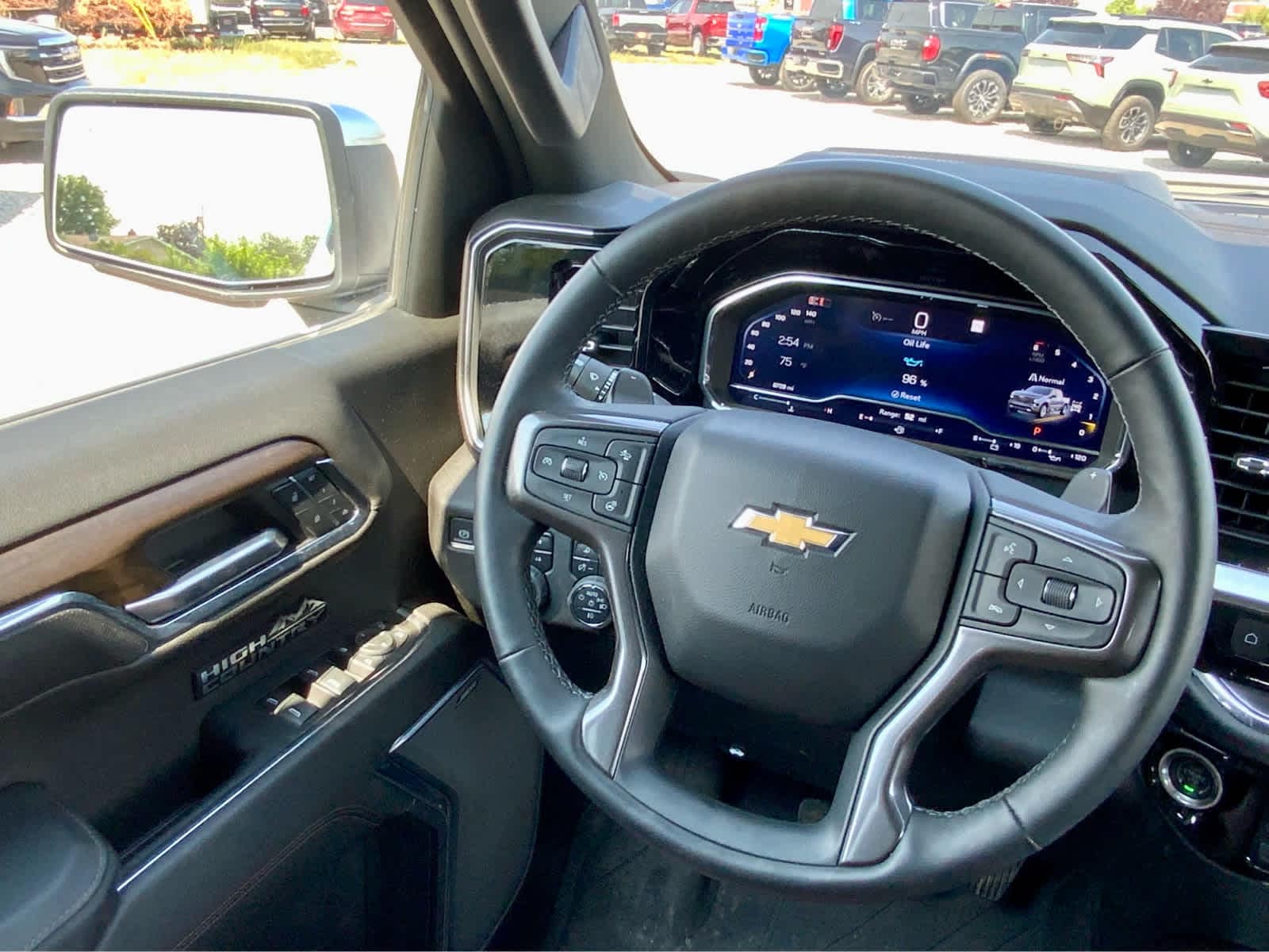 Thumbnail: 2024 Chevrolet Silverado 1500 - 41