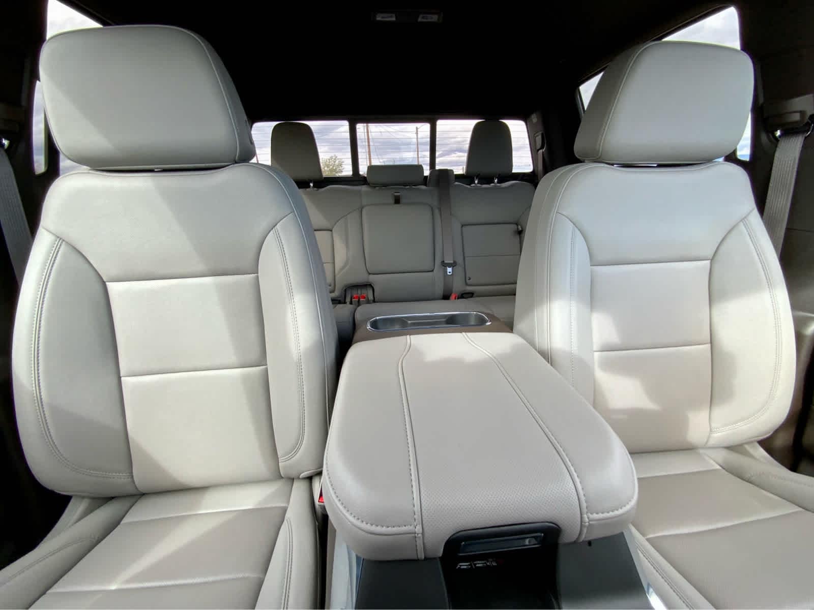 Thumbnail: 2025 GMC Sierra 1500 - 38