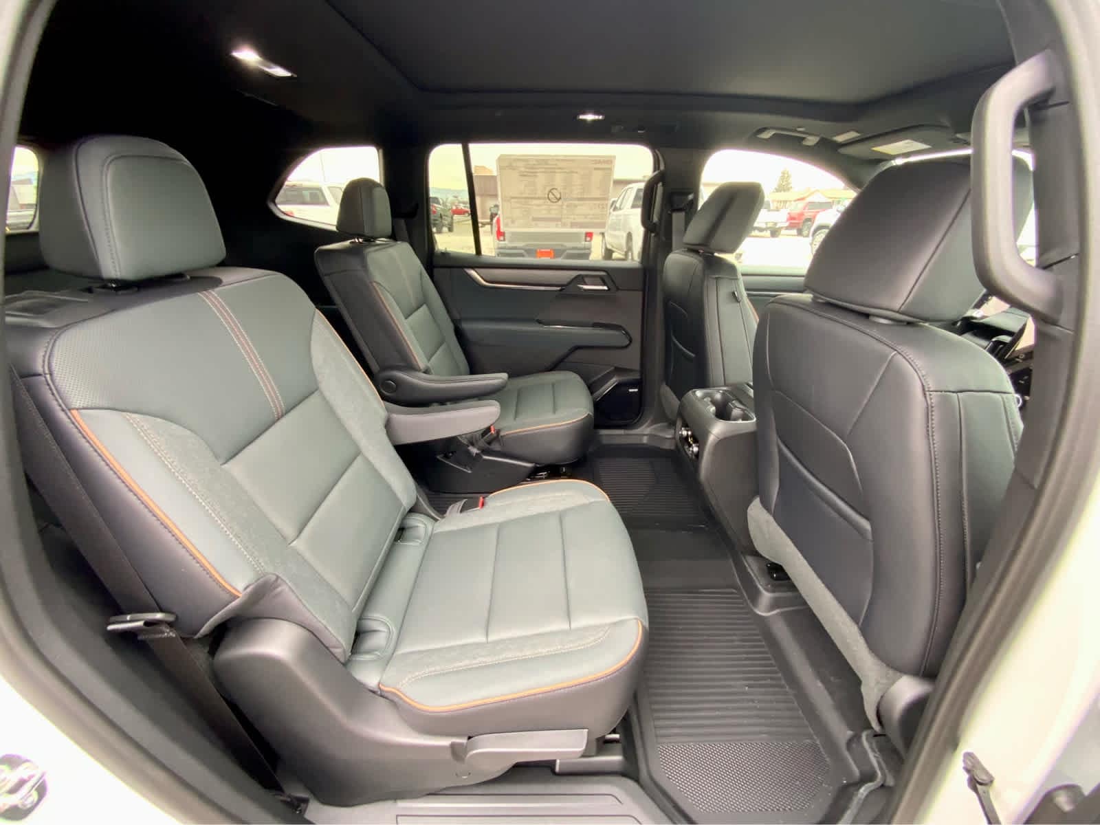 Thumbnail: 2026 GMC Acadia - 26