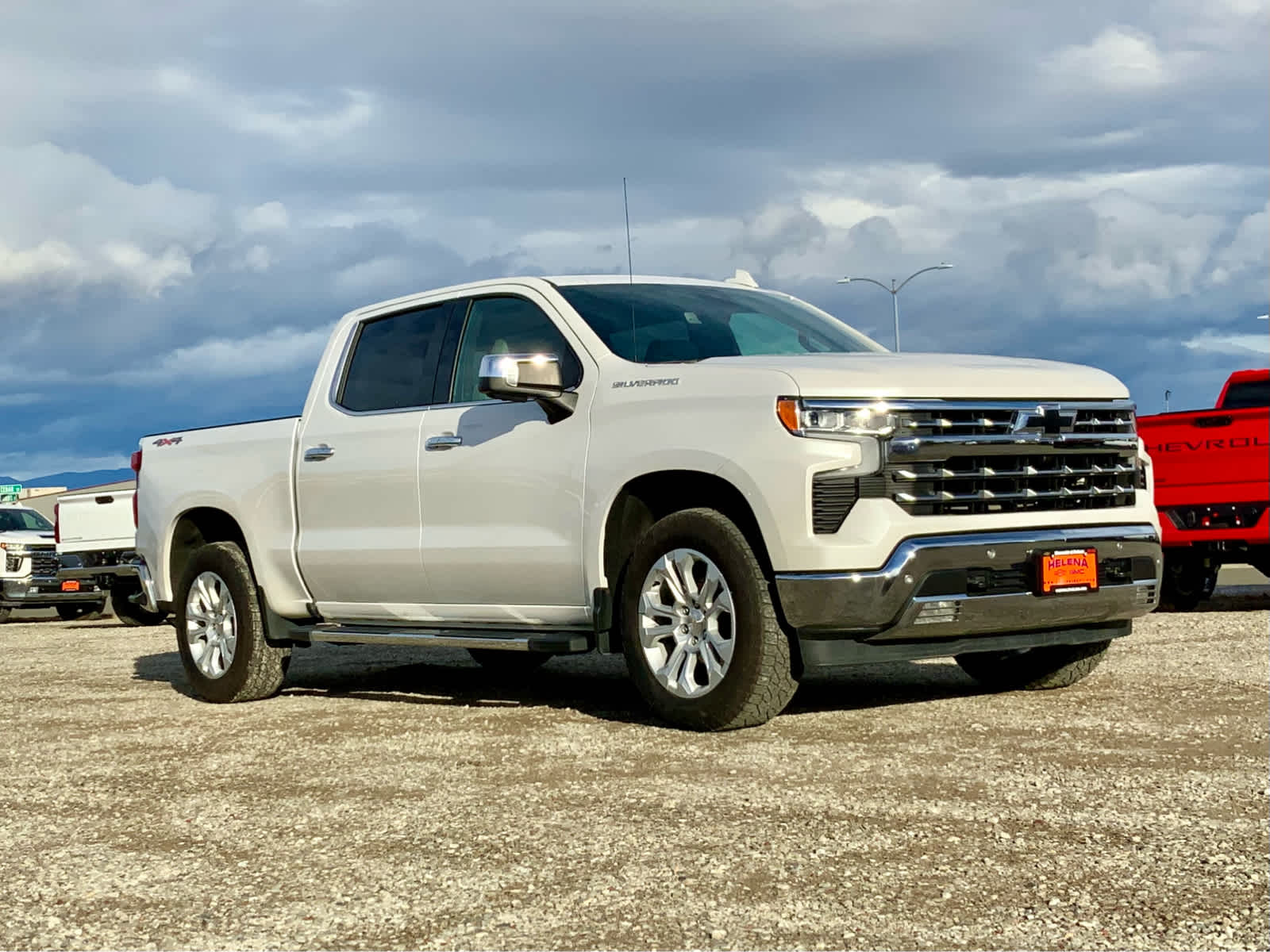 Thumbnail: 2022 Chevrolet Silverado 1500 - 9