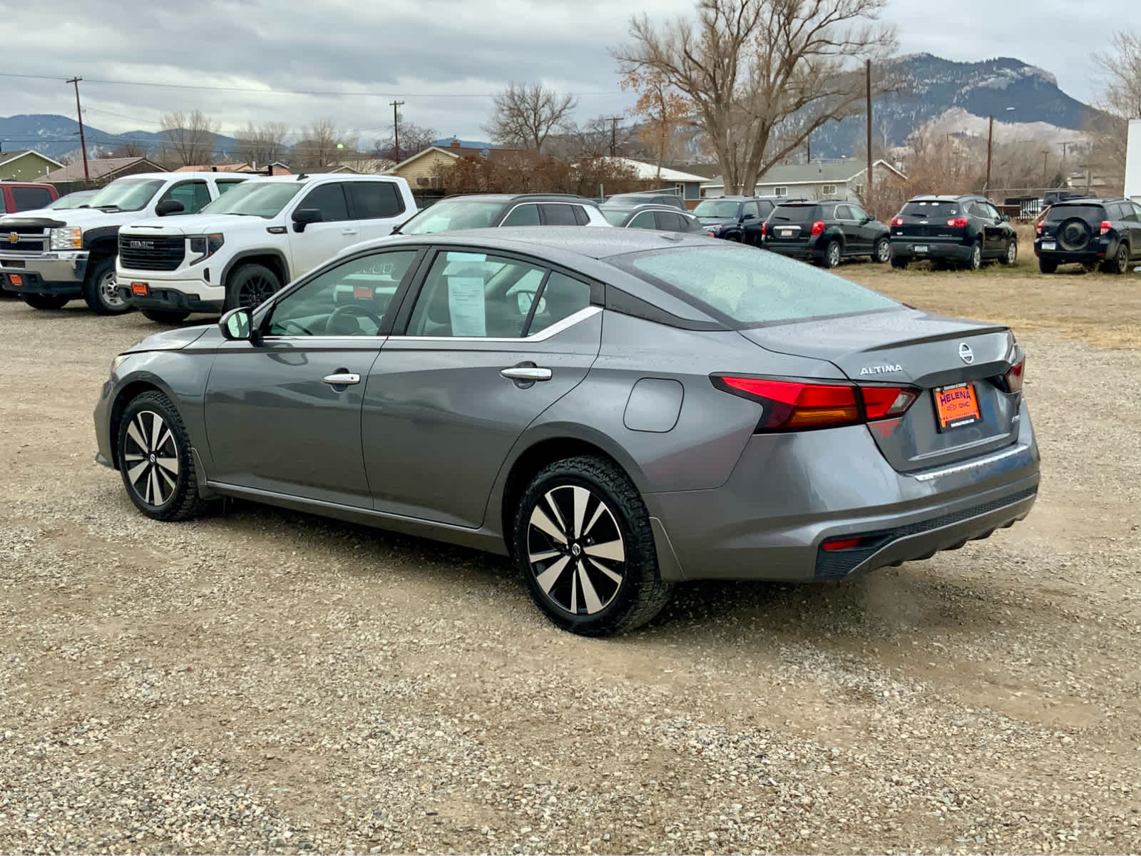 2022 Nissan Altima 2.5 SV photo 3