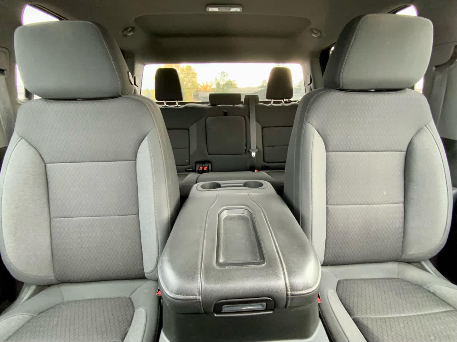 Thumbnail: 2022 Chevrolet Silverado 1500 - 32