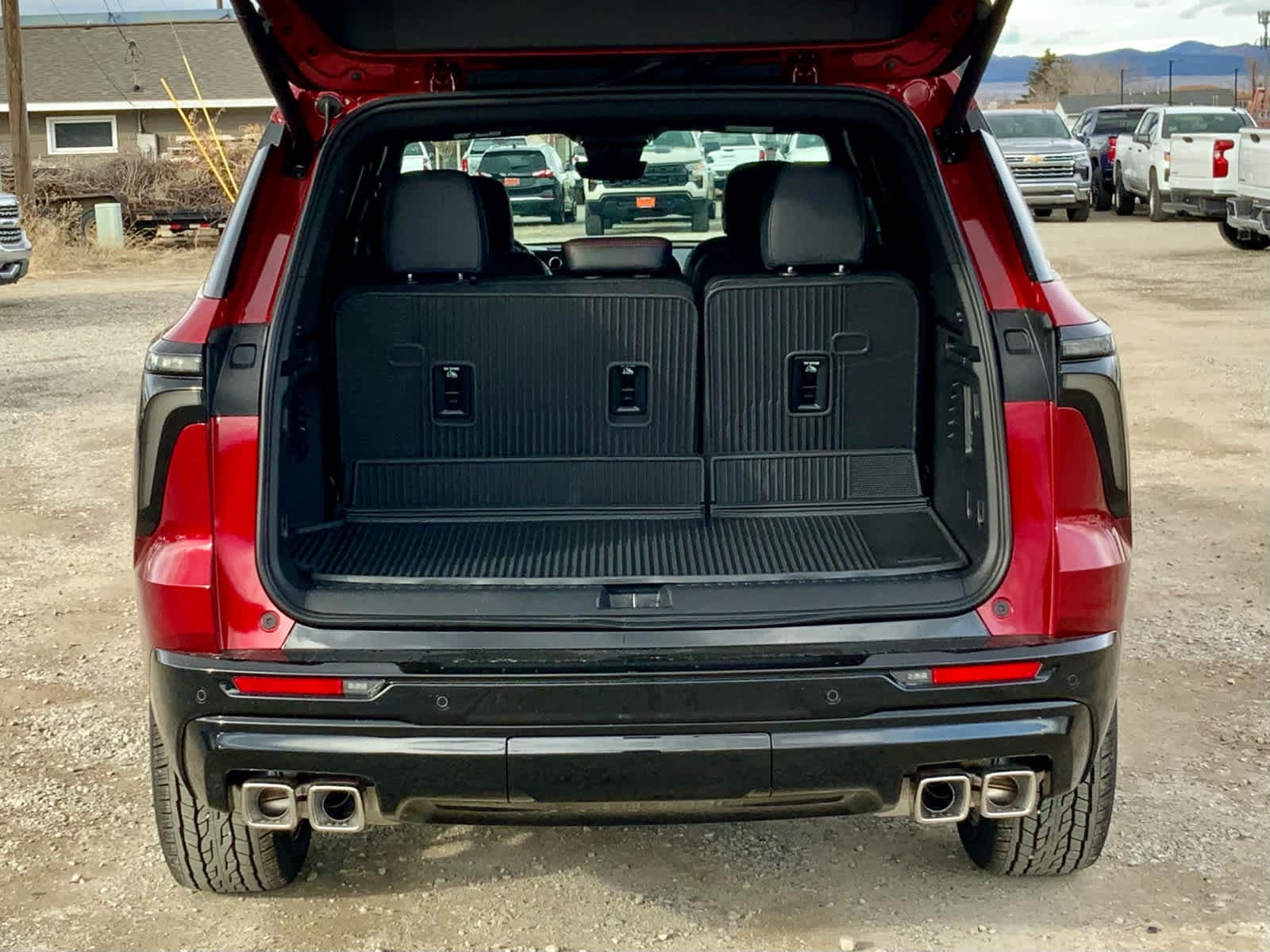 Thumbnail: 2026 Chevrolet Traverse - 24