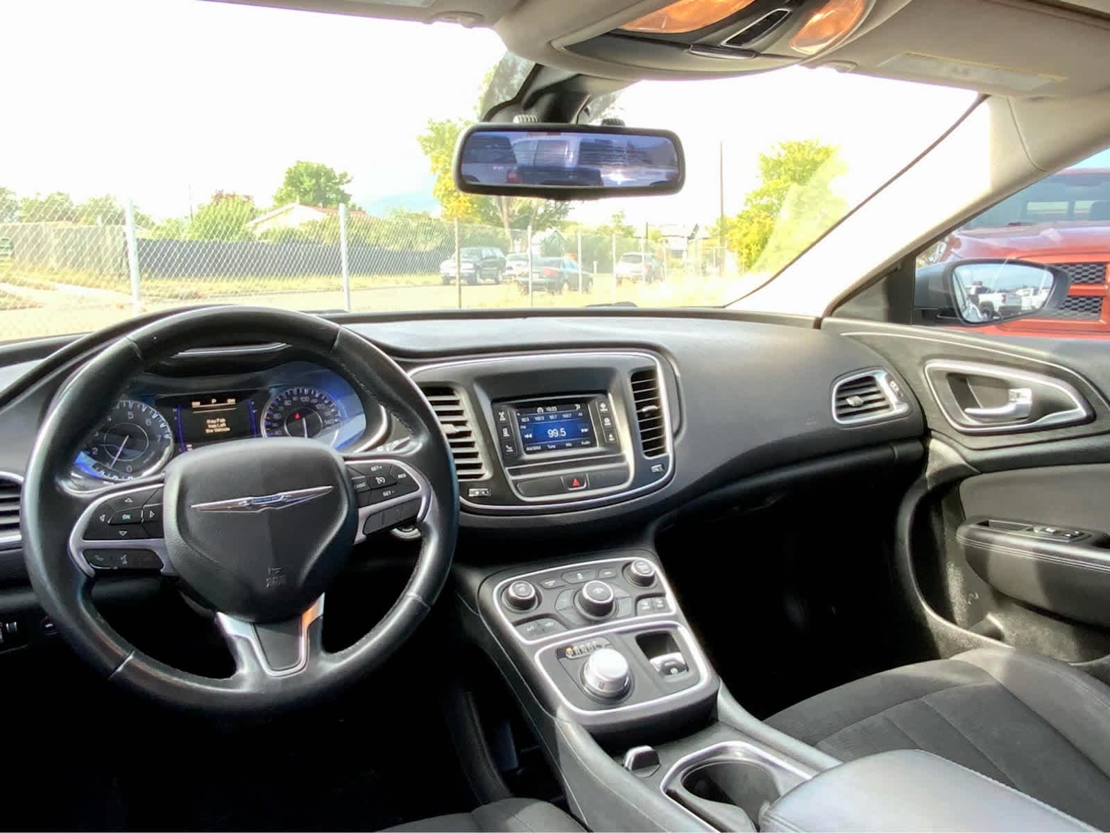 Thumbnail: 2015 Chrysler 200 - 34