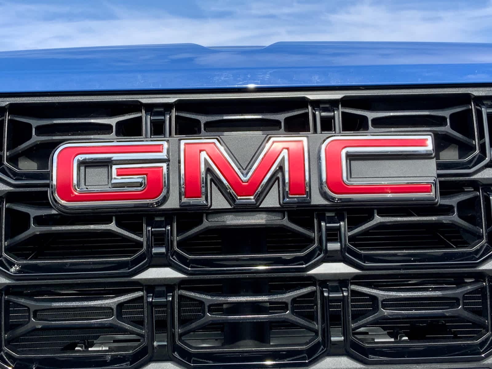 Thumbnail: 2025 GMC Canyon - 23