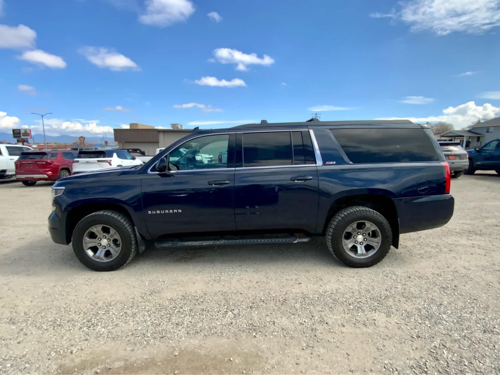 Thumbnail: 2017 Chevrolet Suburban - 2