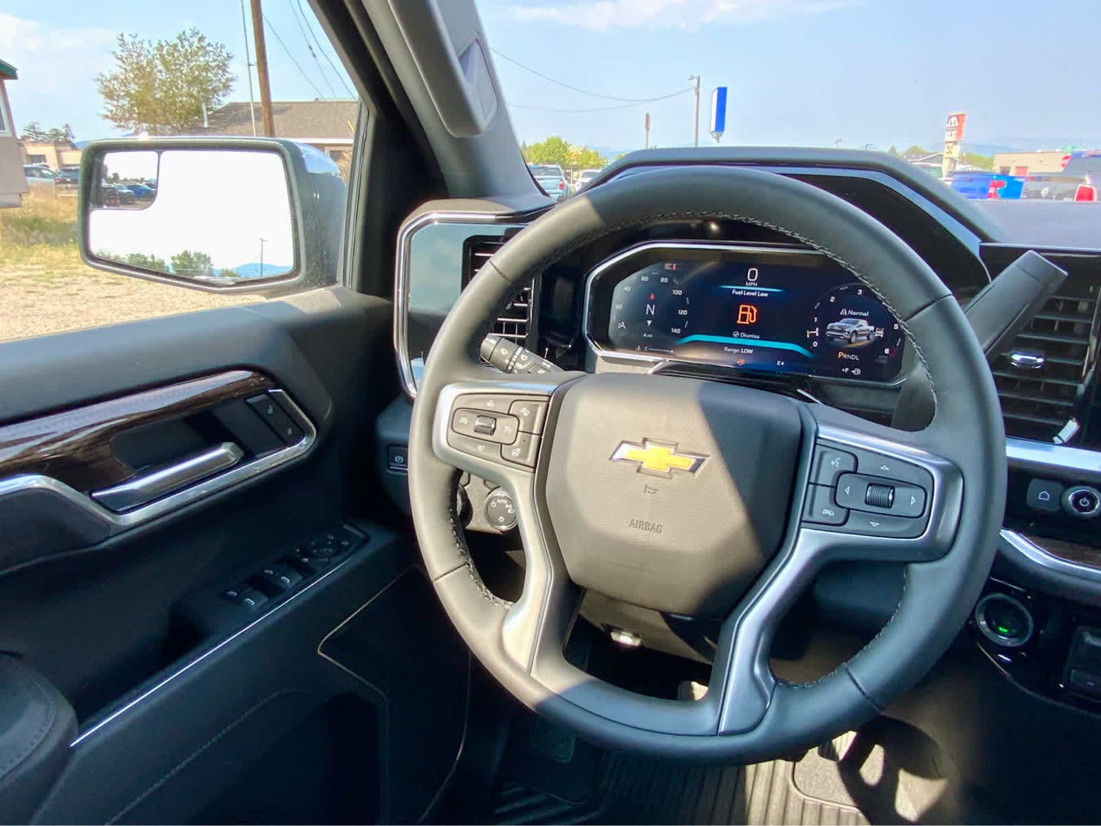 Thumbnail: 2026 Chevrolet Silverado 1500 - 41