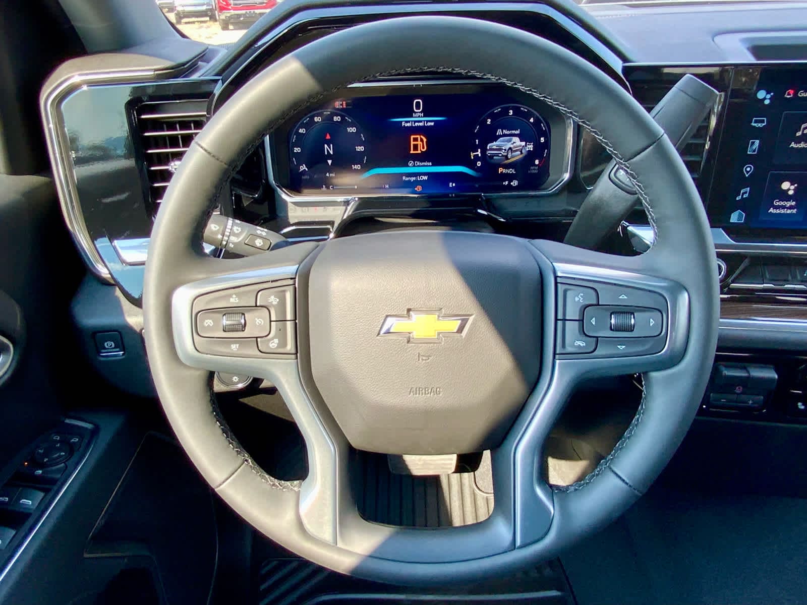 Thumbnail: 2026 Chevrolet Silverado 1500 - 42