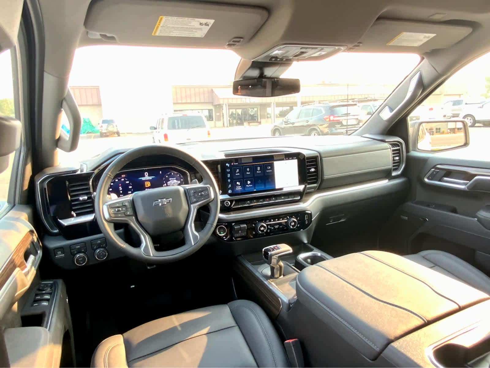 Thumbnail: 2026 Chevrolet Silverado 1500 - 34