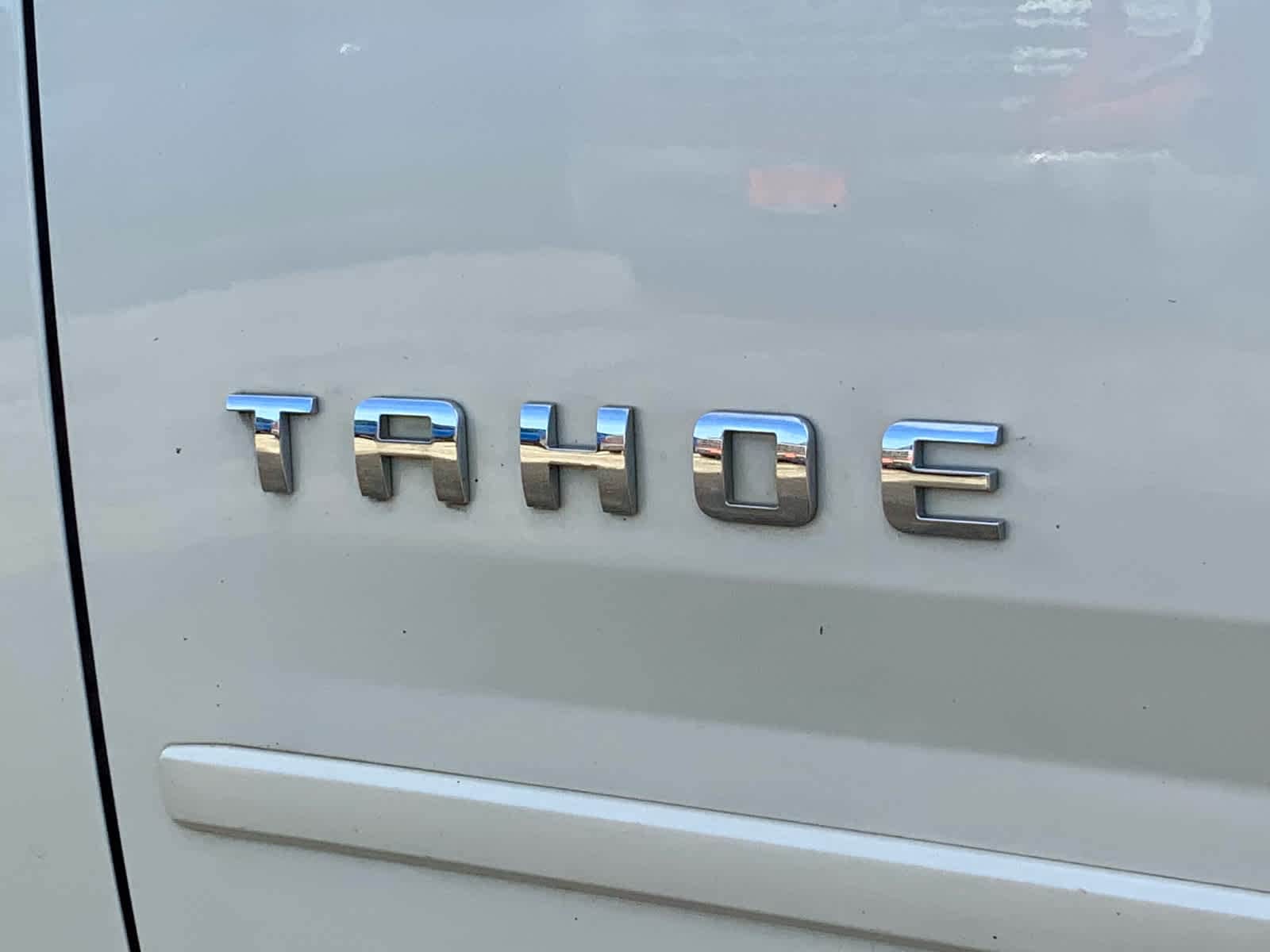 Thumbnail: 2015 Chevrolet Tahoe - 19