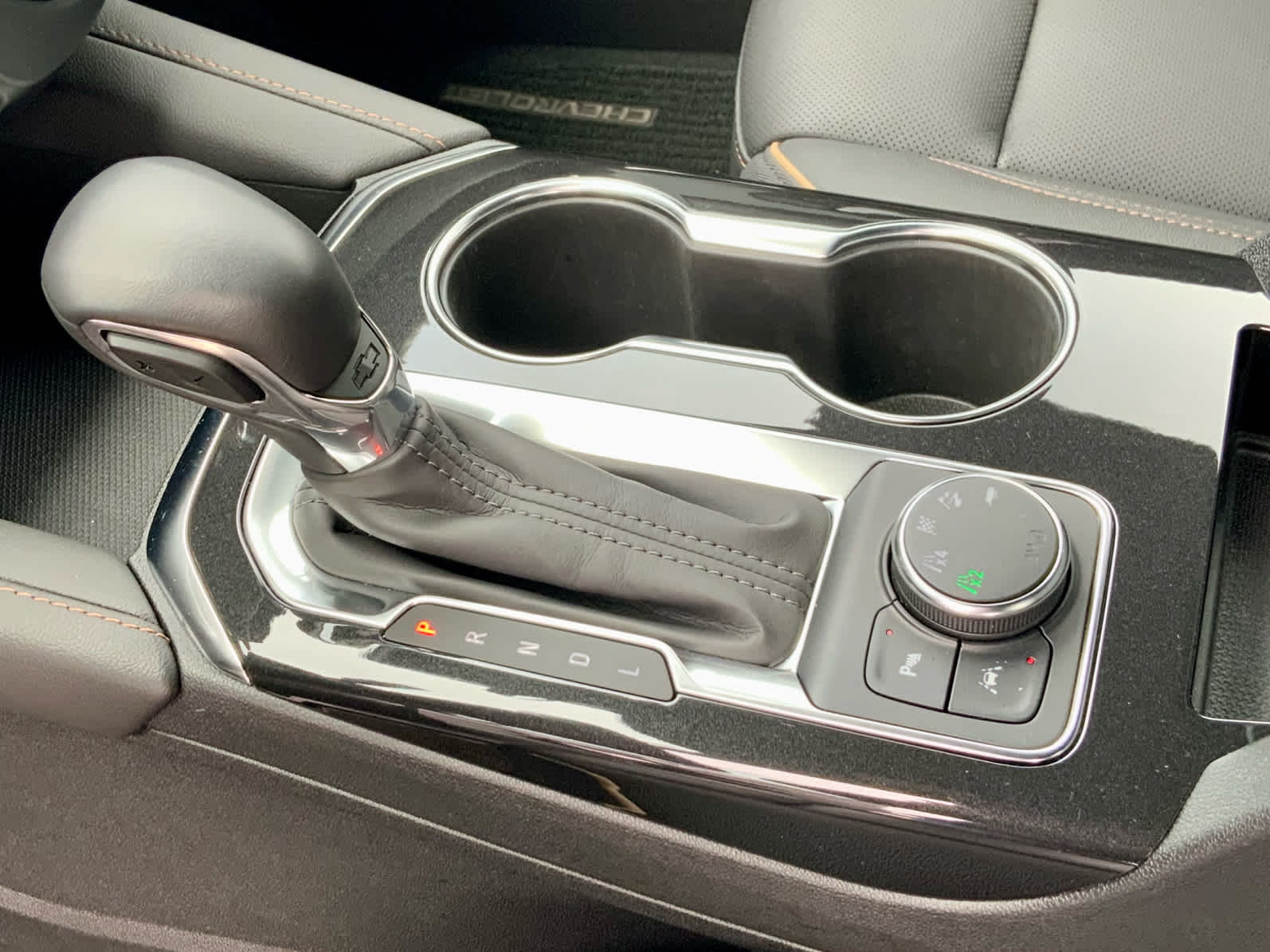 Thumbnail: 2022 Chevrolet Blazer - 45