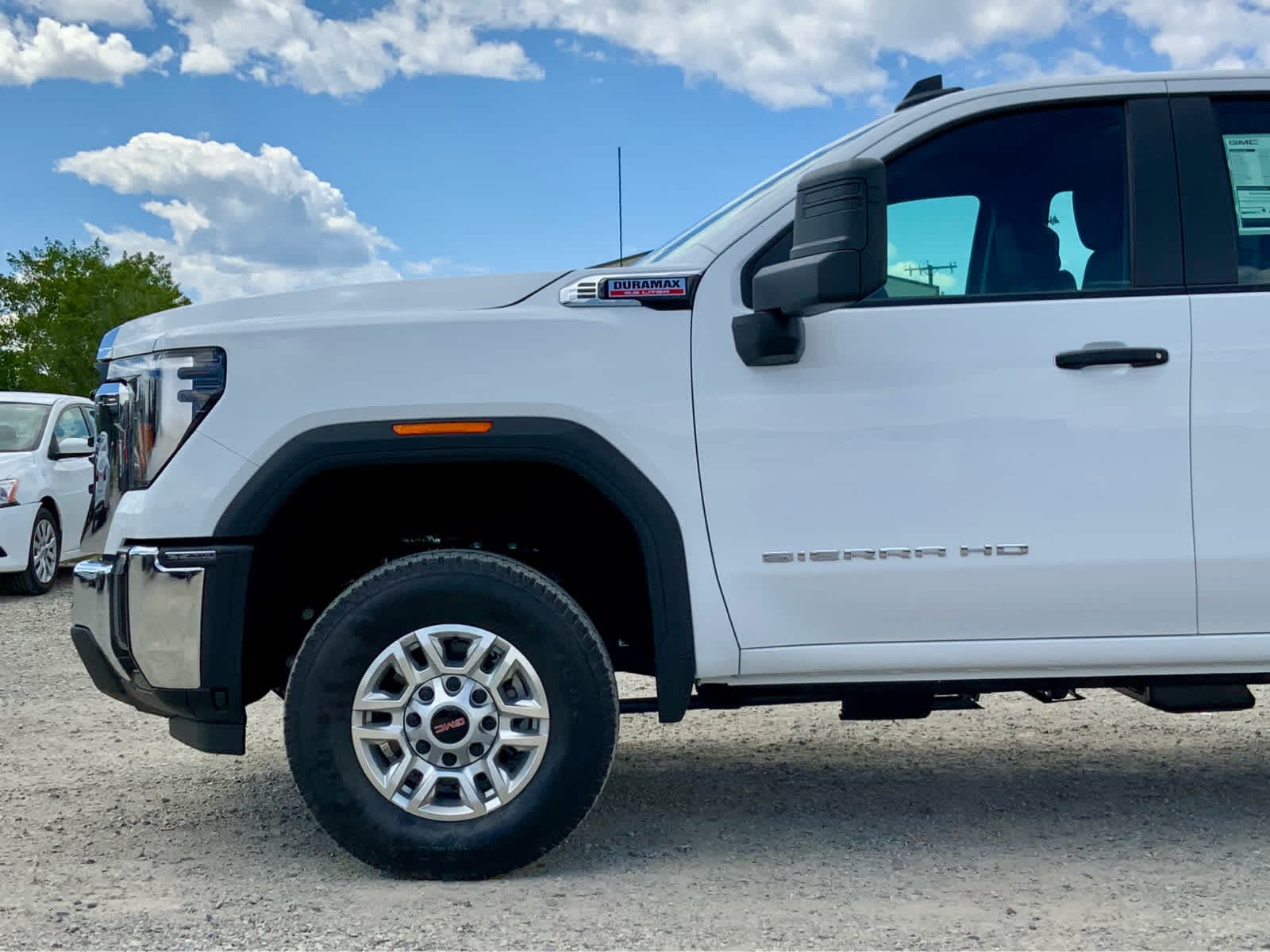 Thumbnail: 2026 GMC Sierra 2500 - 10