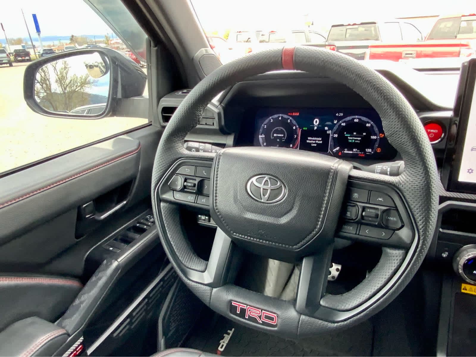 Thumbnail: 2024 Toyota Tacoma - 37